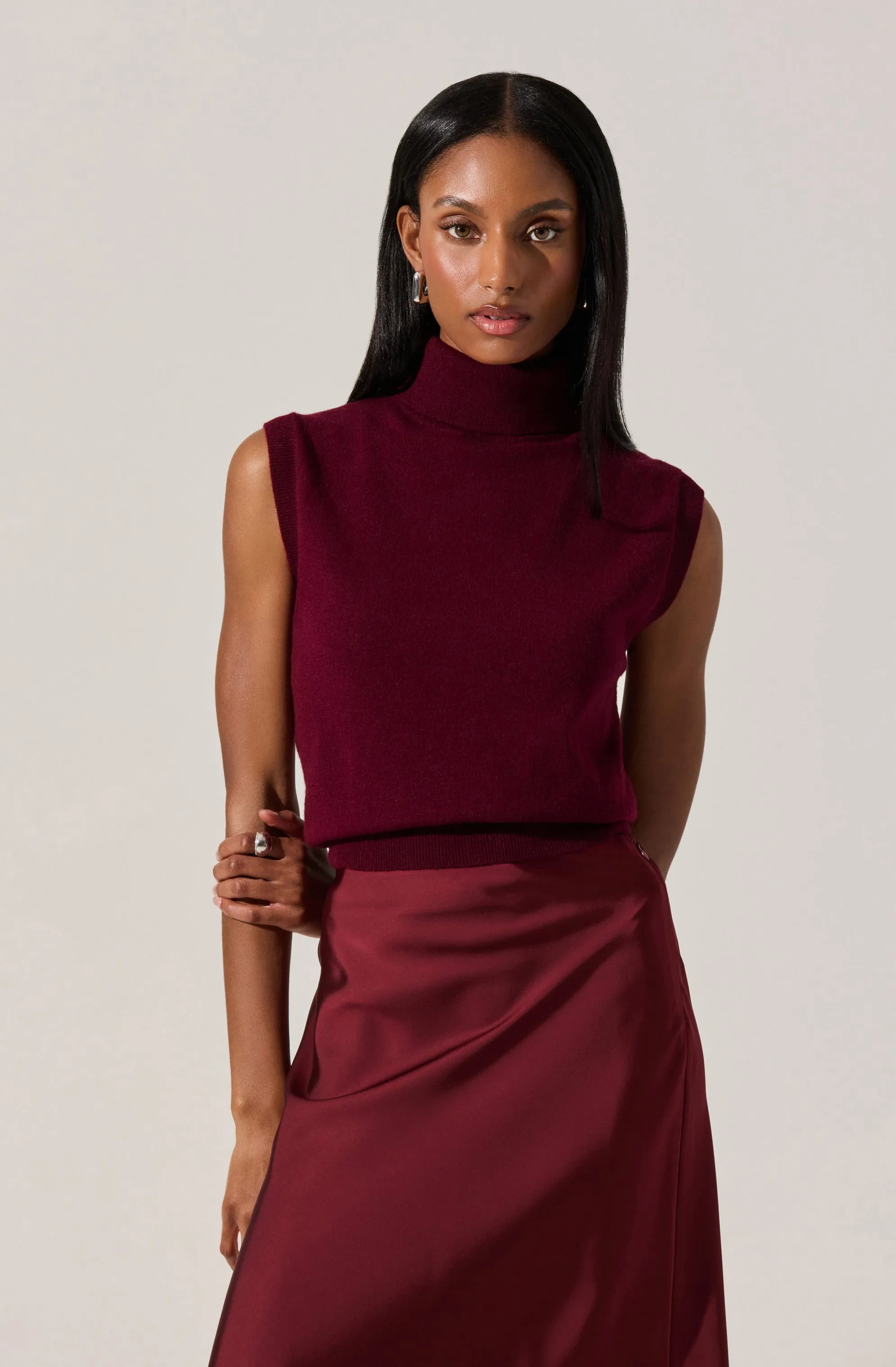 Avah Sleeveless Turtleneck Sweater sold by Astr product image thumbnail 2