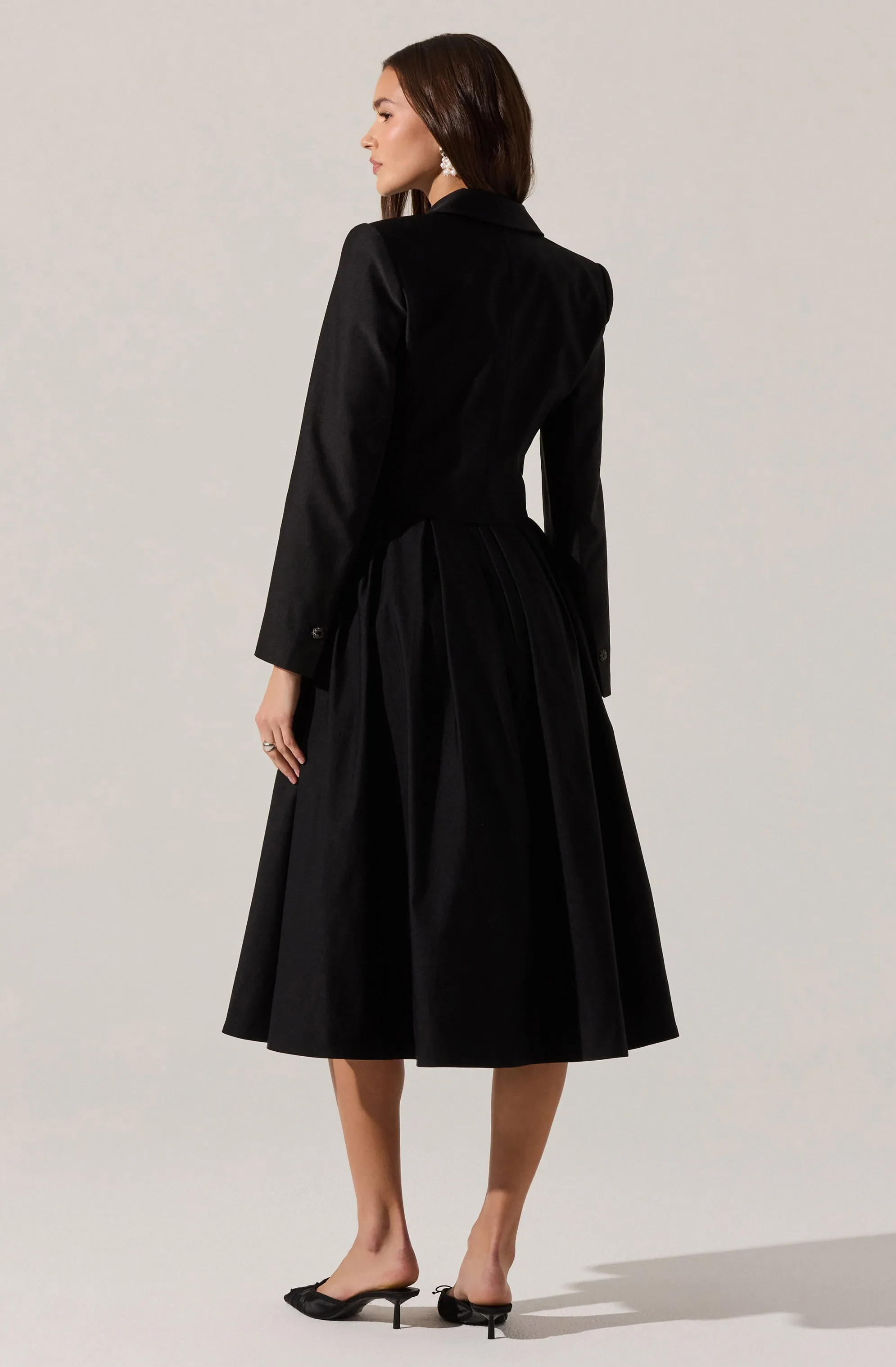 Leotie Cropped Blazer sold by Astr product image thumbnail 5