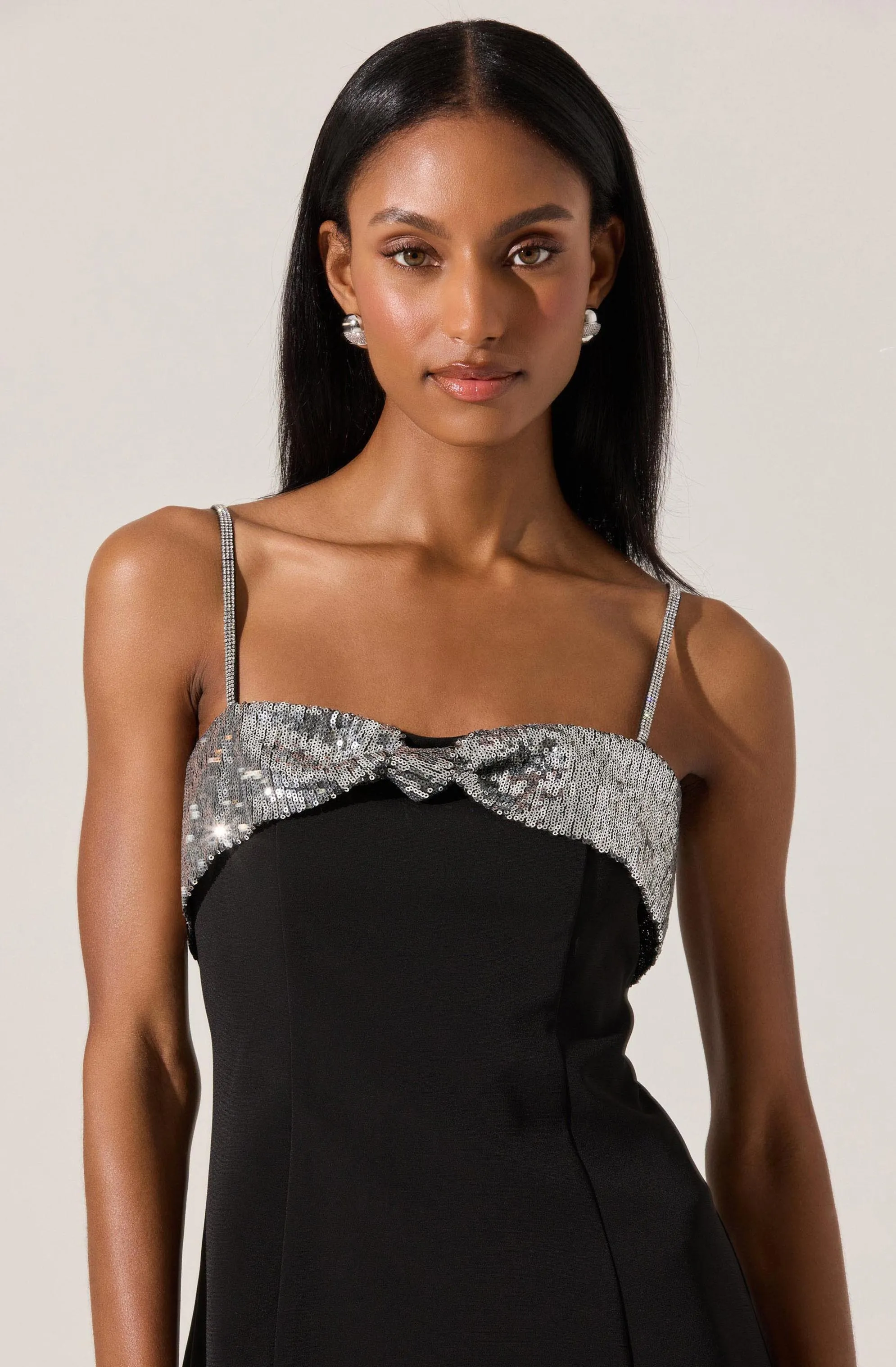 Halya Contrast Sequin Bow Dress sold by Astr product image thumbnail 5