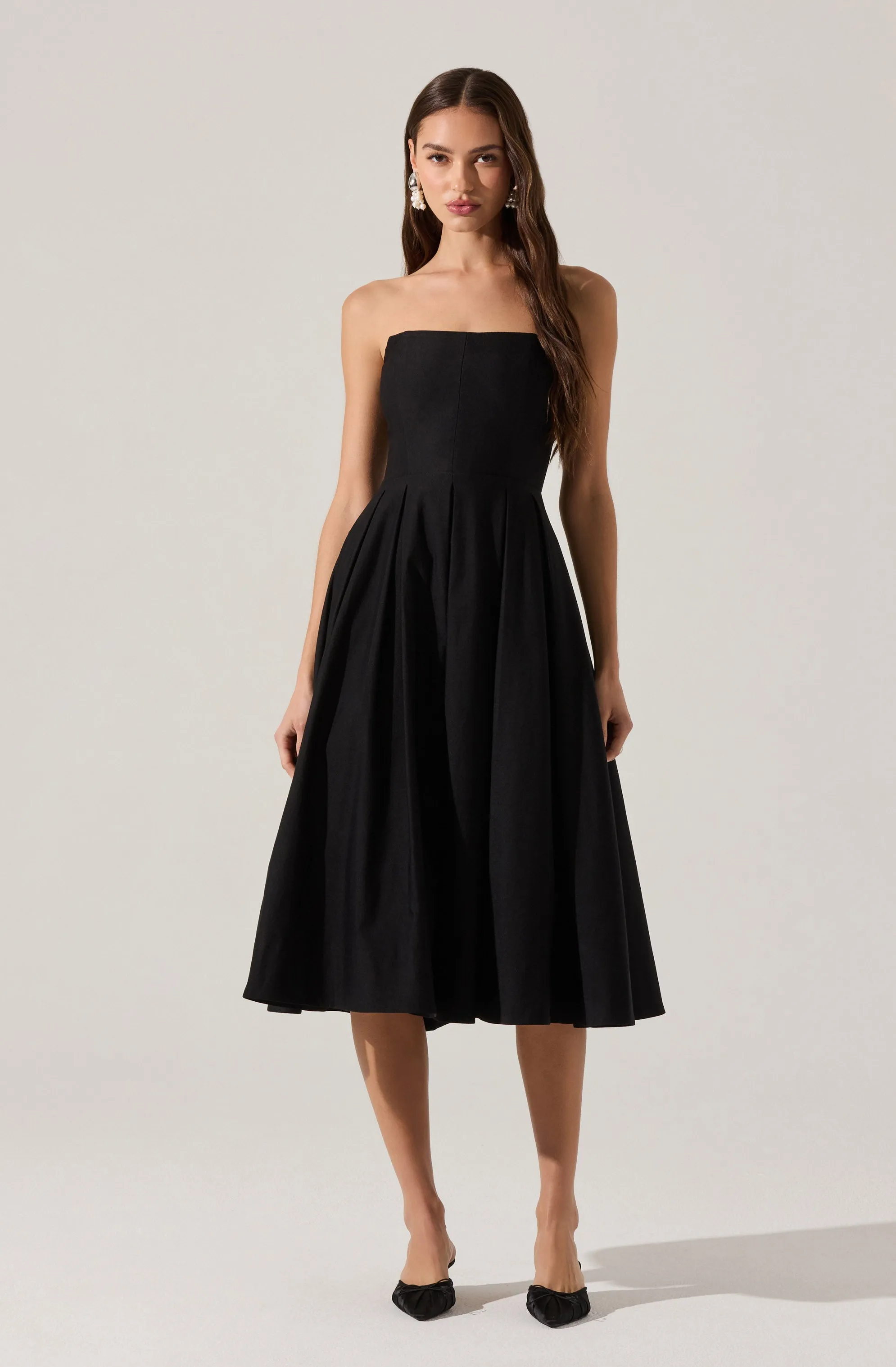 Reiona Strapless Pleated Midi Dress sold by Astr product image thumbnail 4