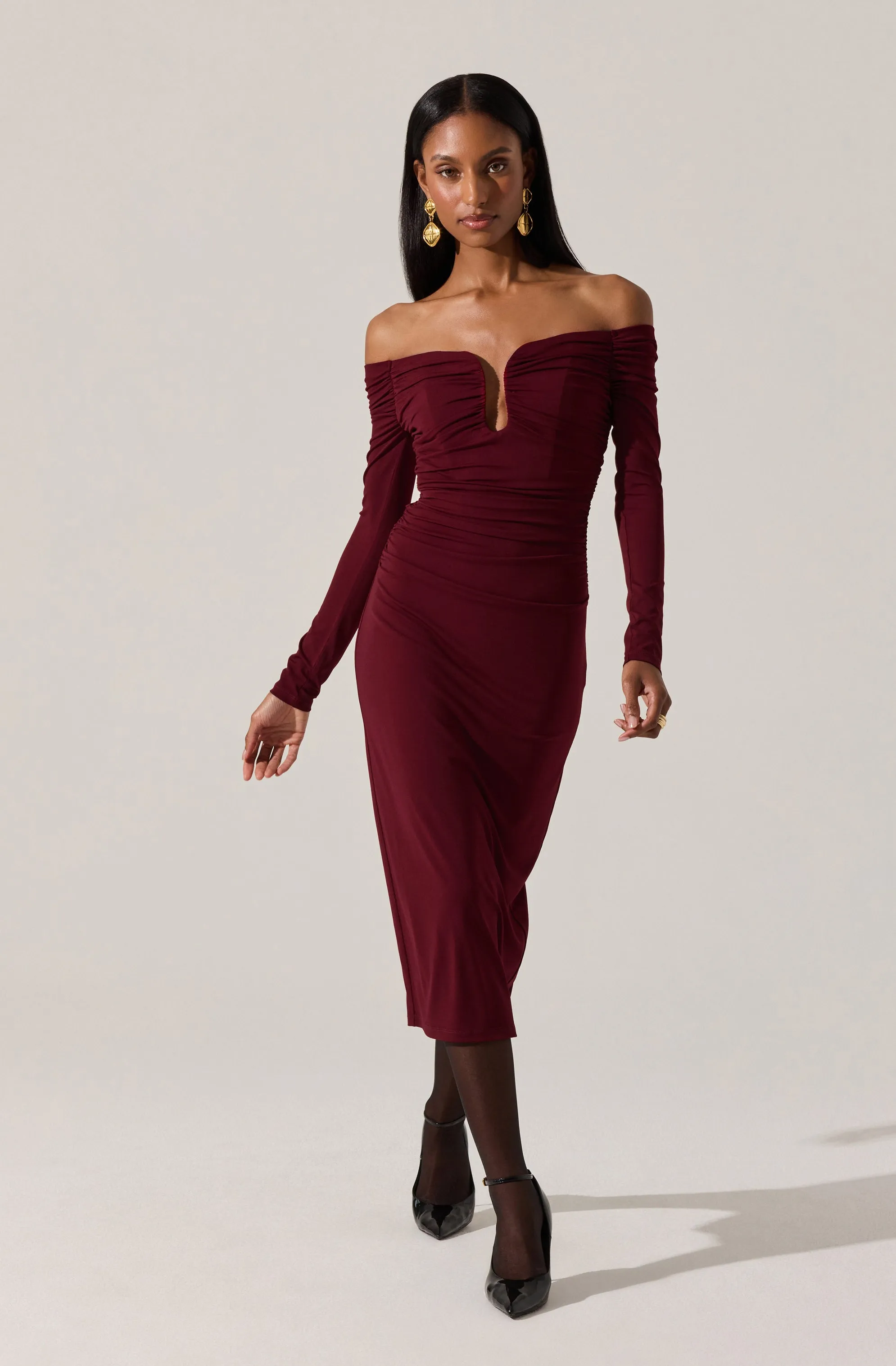 Lovinia Ruched Off Shoulder Midi Dress sold by Astr product image thumbnail 5