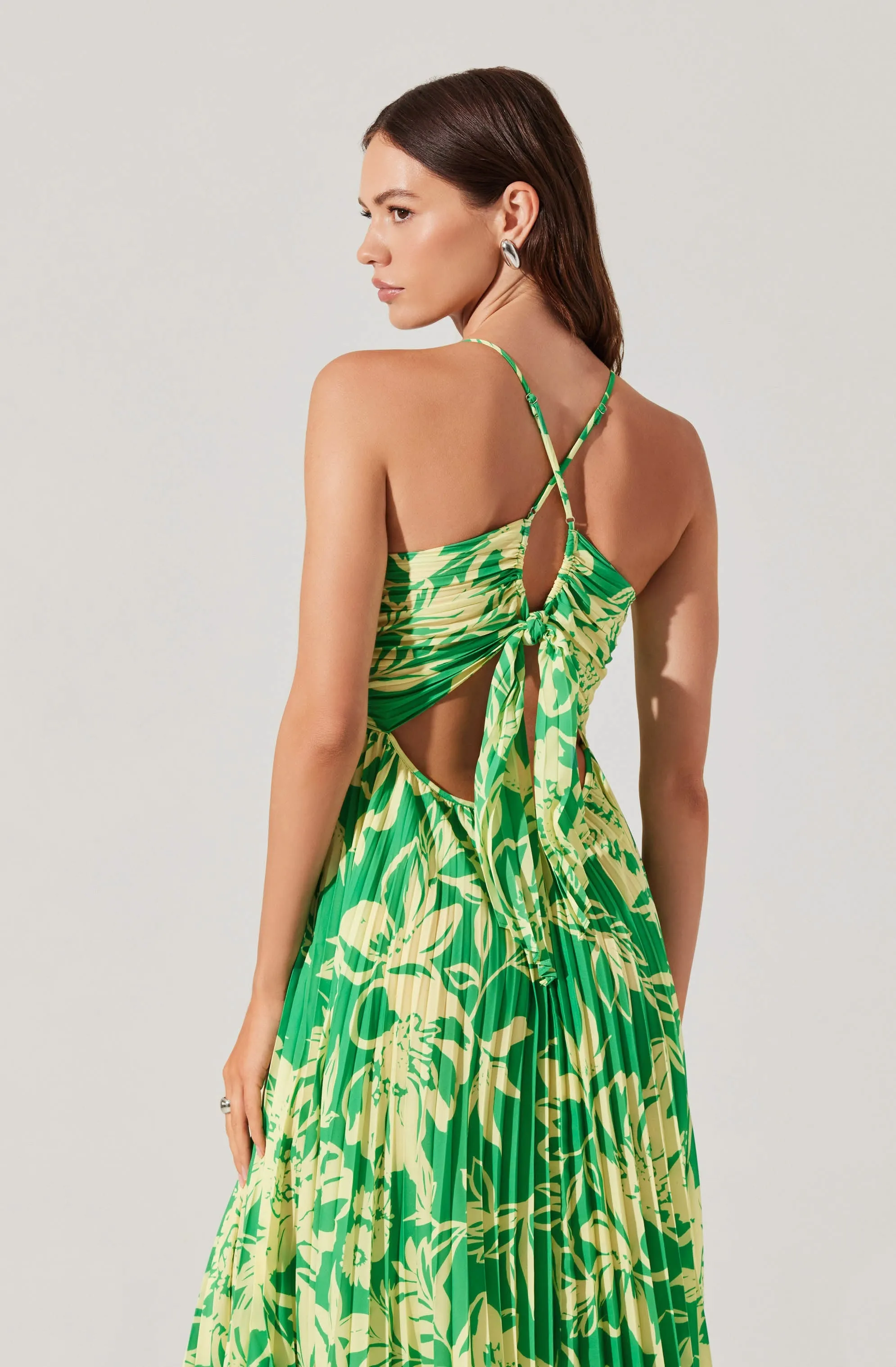 Blythe Floral Plisse Midi Dress sold by Astr product image thumbnail 3