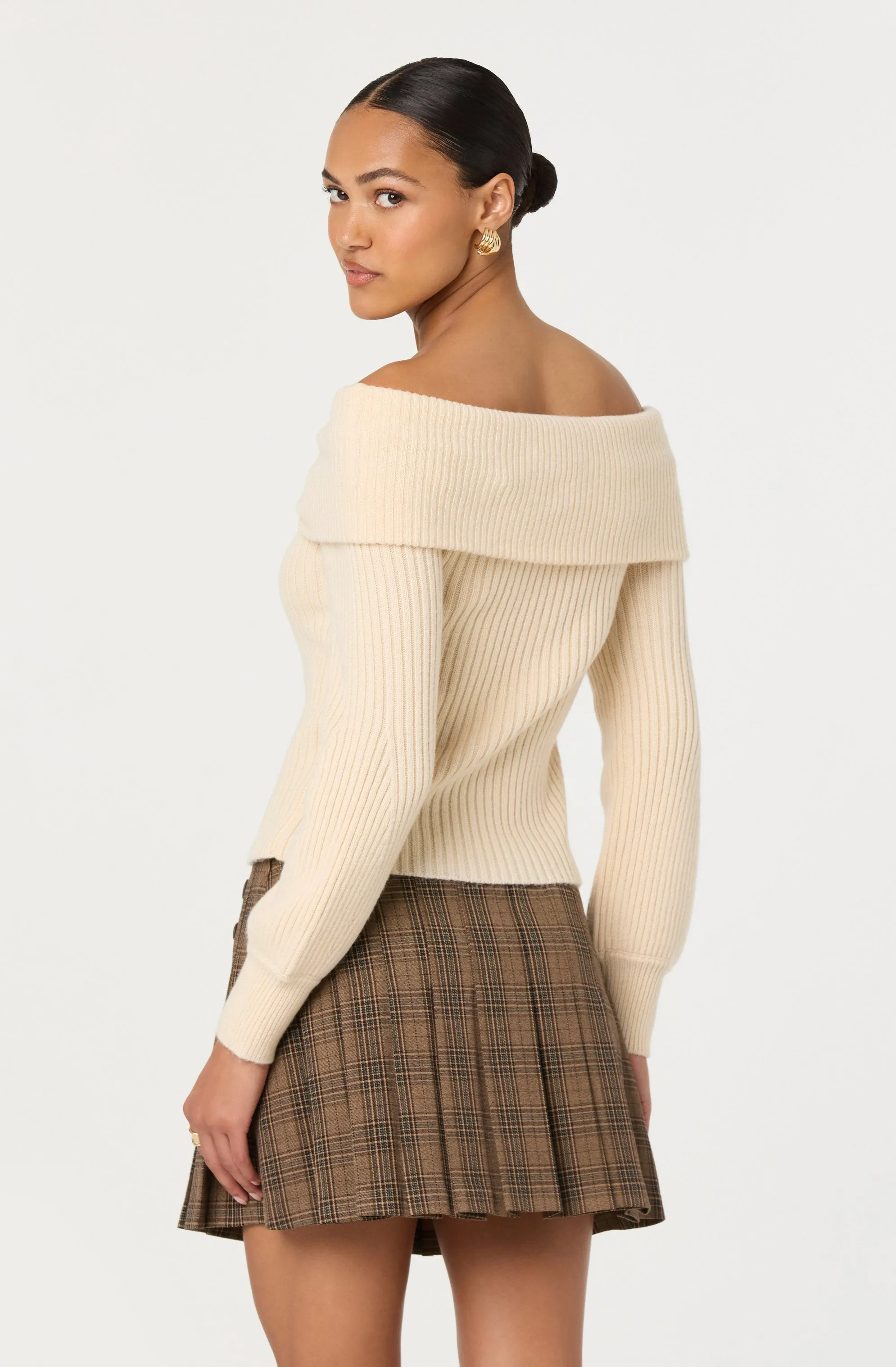 Tilde Twist Off Shoulder Sweater sold by Astr product image thumbnail 3
