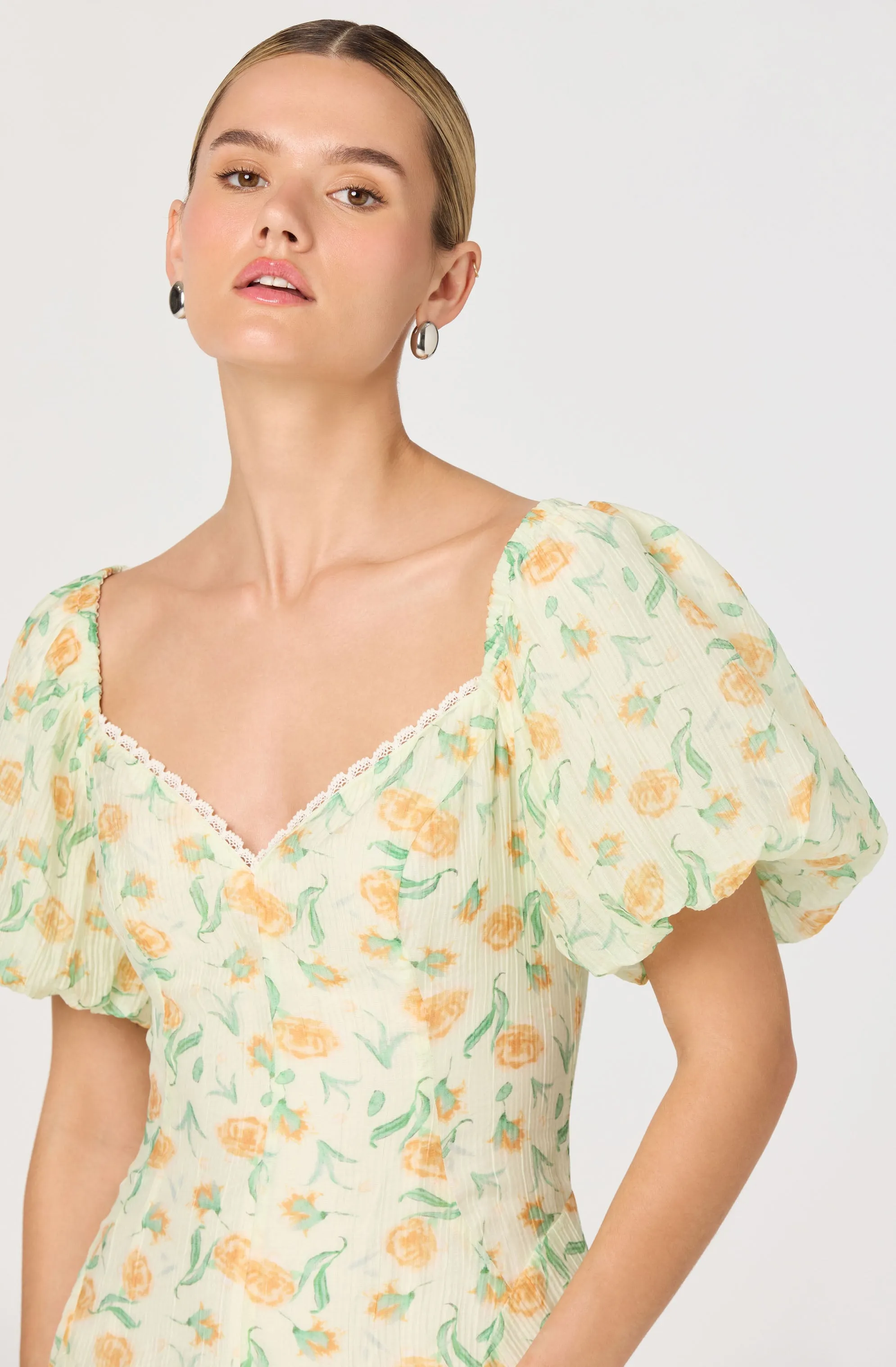 Mayra Floral Plissé Puff Sleeve Midi Dress sold by Astr product image thumbnail 4