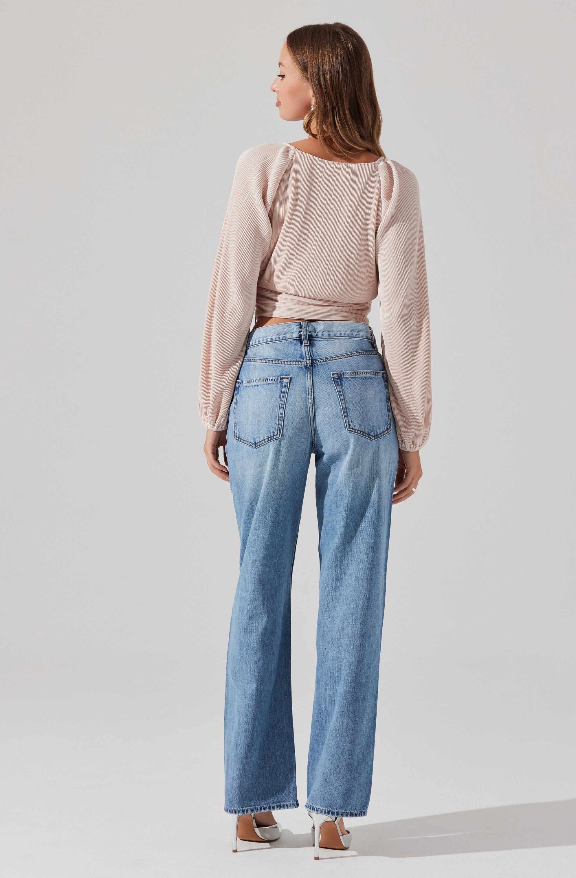 Ls twist plisse top sold by Astr product image thumbnail 11