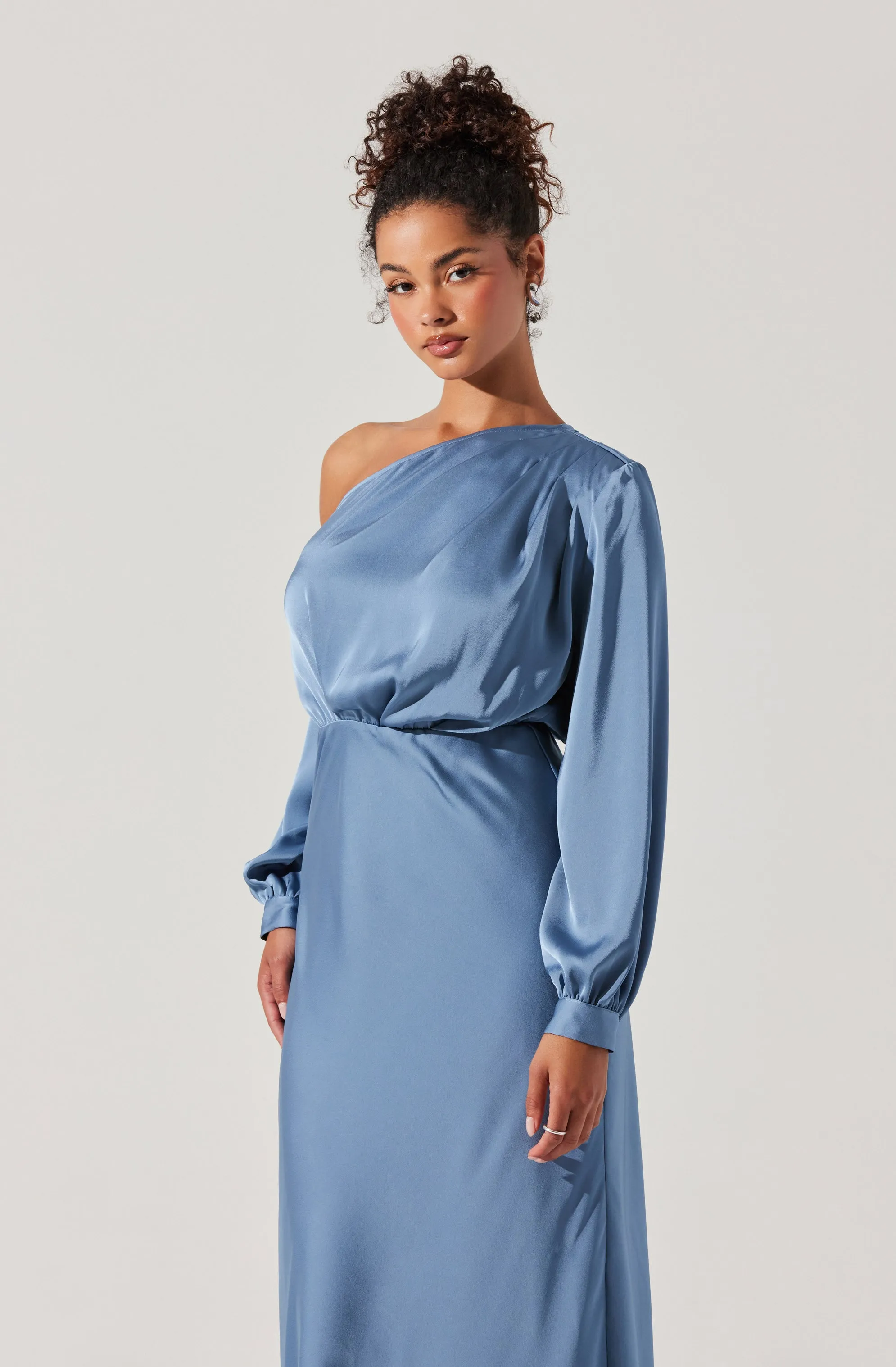 Elwood Satin Off Shoulder Dress sold by Astr product image thumbnail 2