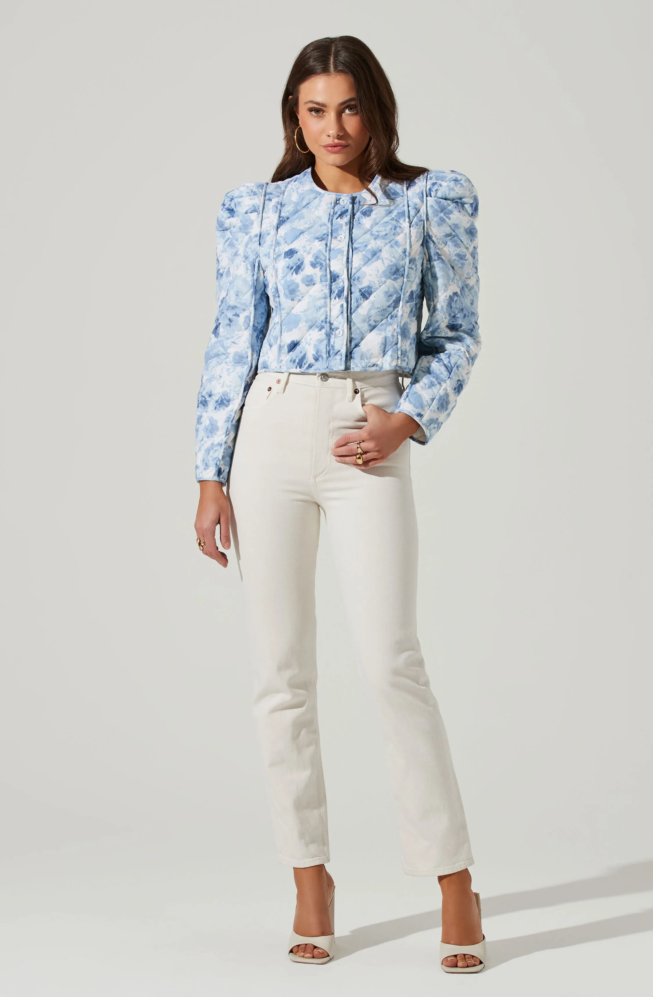 Alena Quilted Cropped Puff Sleeve Jacket sold by Astr product image thumbnail 4