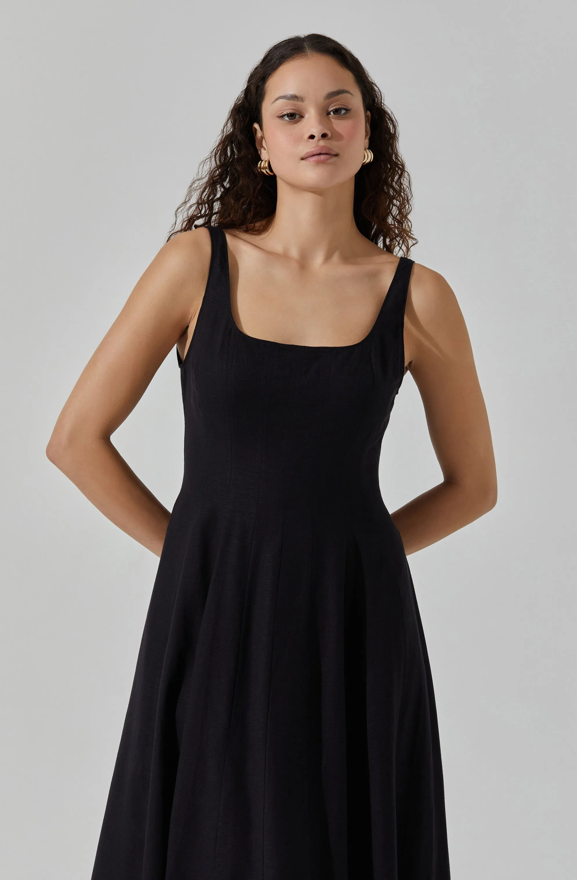 Linen Square Neck Midi Dress sold by Astr product image thumbnail 4