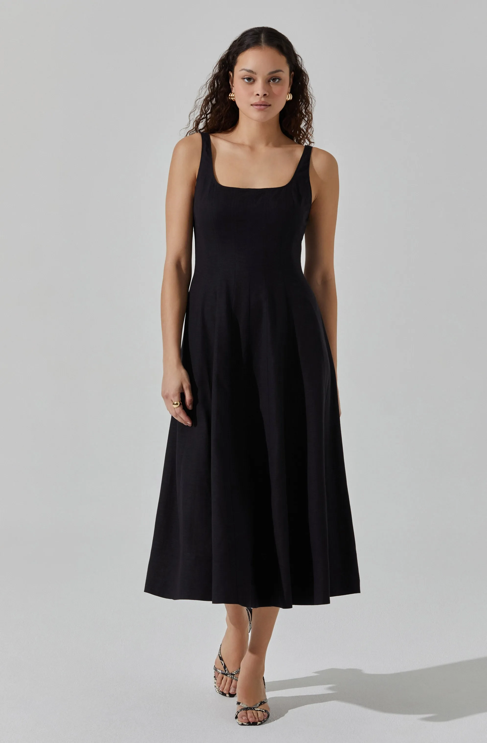 Linen Square Neck Midi Dress sold by Astr product image thumbnail 3