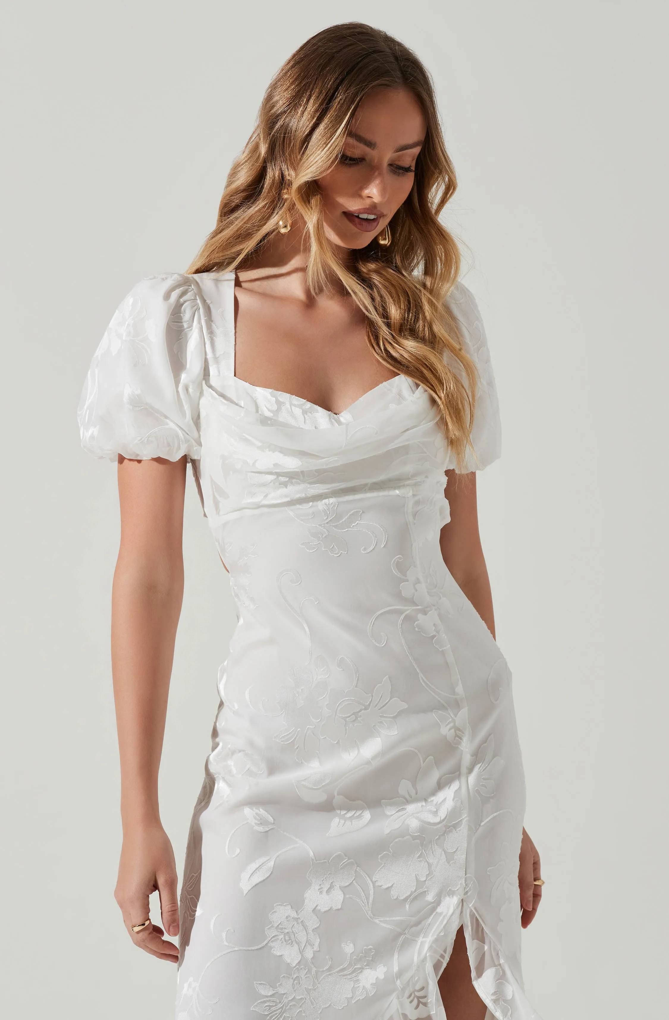 Dayanara Floral Burnout Puff Sleeve Midi Dress sold by Astr product image thumbnail 4