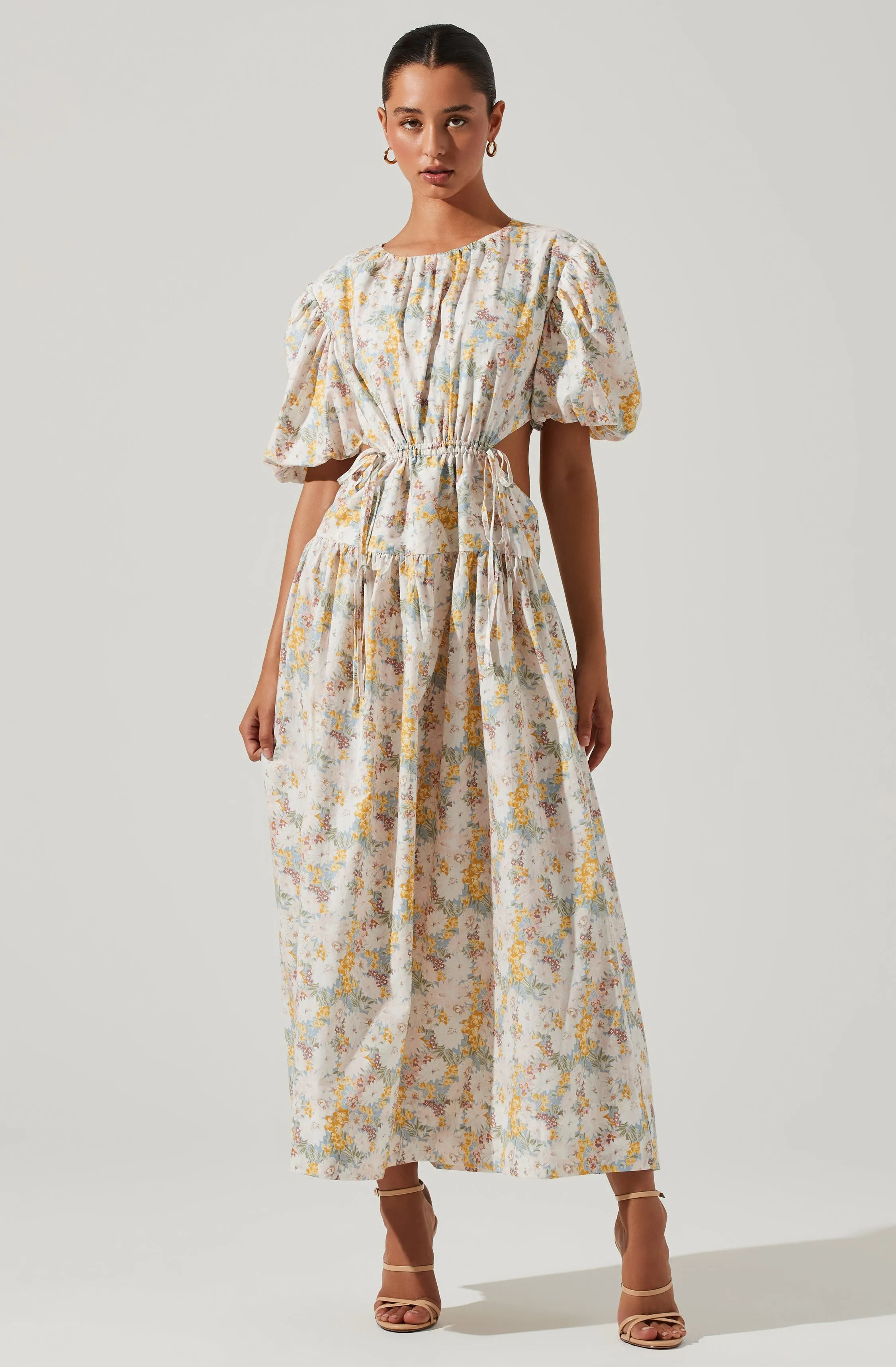 Shelby Floral Puff Sleeve Open Back Maxi Dress sold by Astr product image thumbnail 3