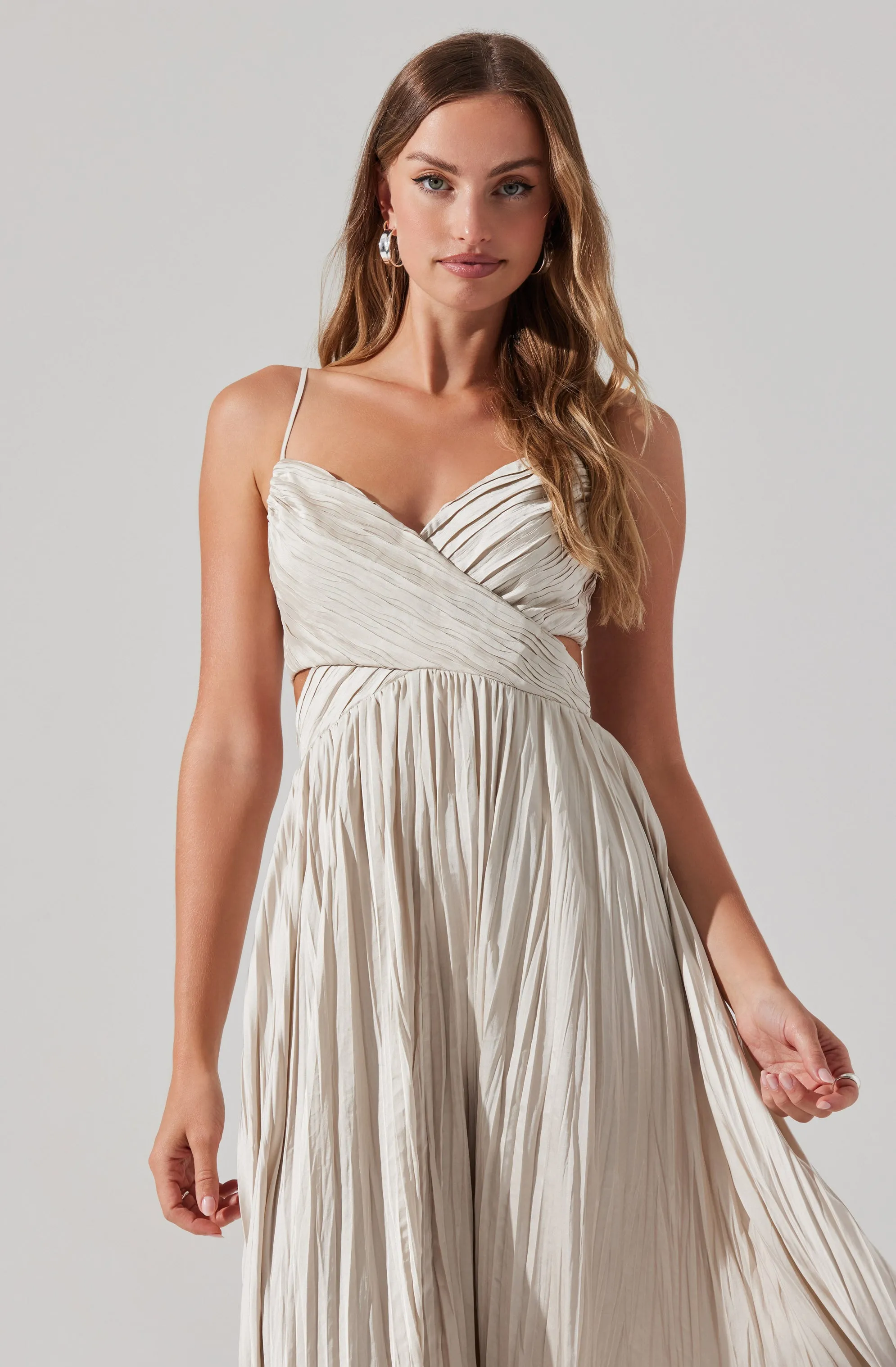 Capitola Pleated Midi Dress sold by Astr product image thumbnail 2