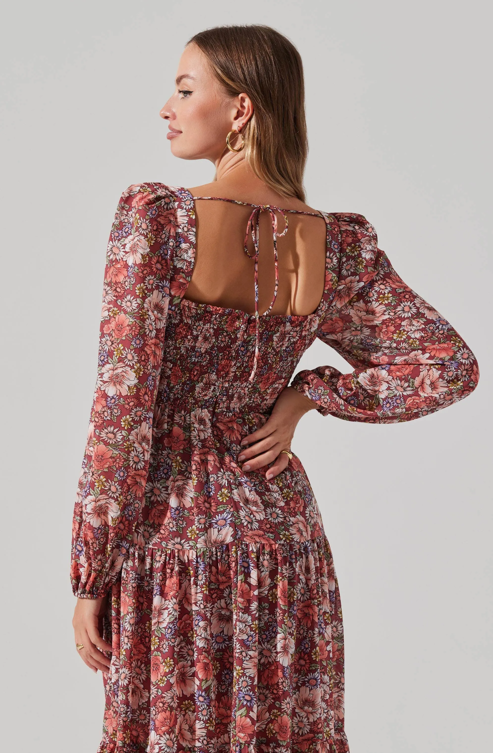 Floral Pleated Surplice Puff Sleeve Midi Dress sold by Astr product image thumbnail 5