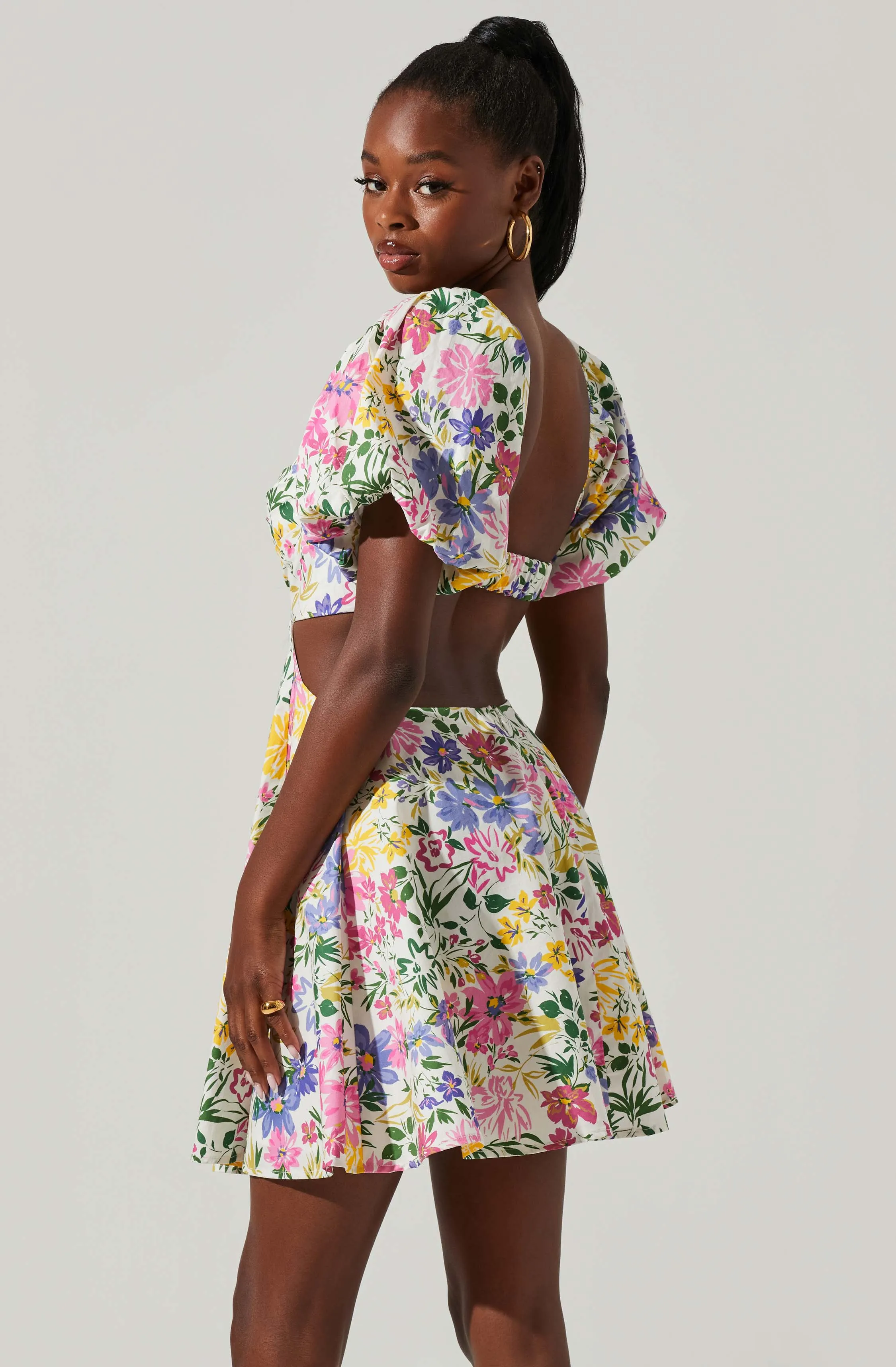 Clarita Floral Cutout Puff Sleeve Mini Dress sold by Astr product image thumbnail 4