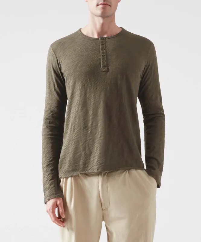 Slub Jersey Destroyed Wash Henley - Army made by ATM