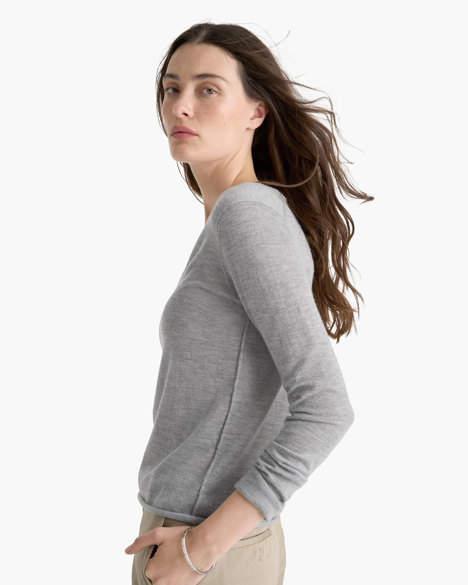 Lightweight Cashmere V-Neck - Heathered Grey sold by ATM product image thumbnail 2