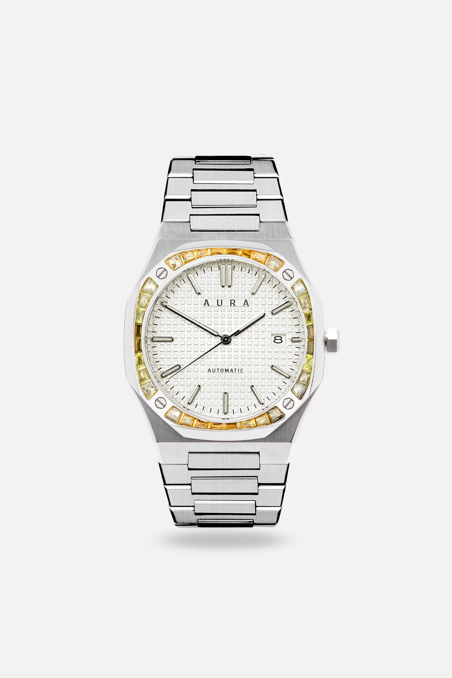 Date 003: Steel/Pineapple sold by Aura