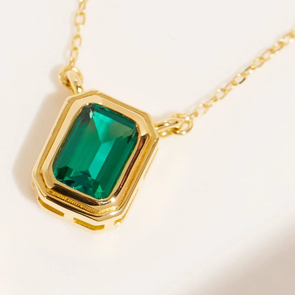 Lab Grown Emerald Heirloom Necklace sold by Aurate product image thumbnail 4