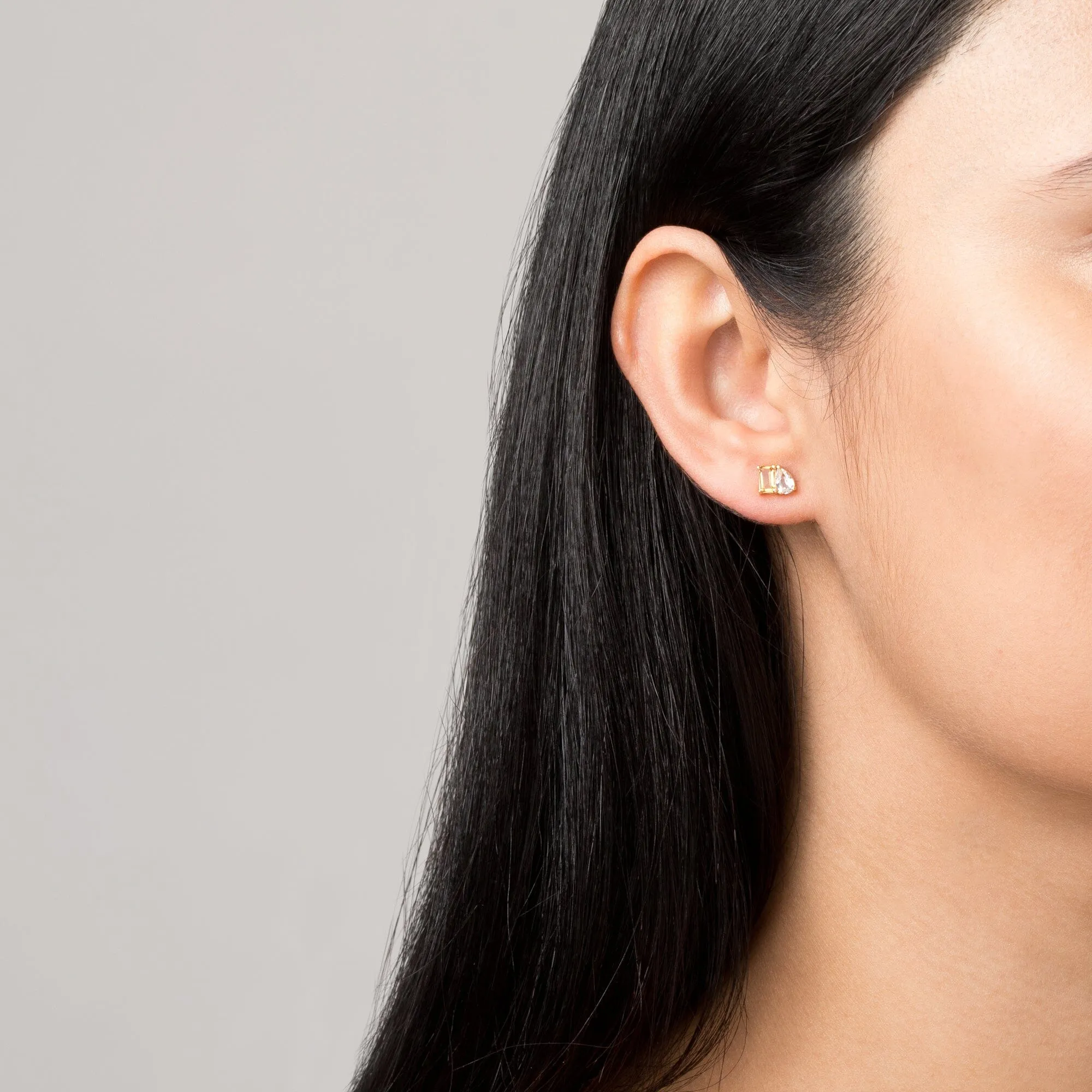 Toi et Moi Gemstone Mini Classic Earring - Green Emerald & White Topaz sold by Aurate product image thumbnail 4