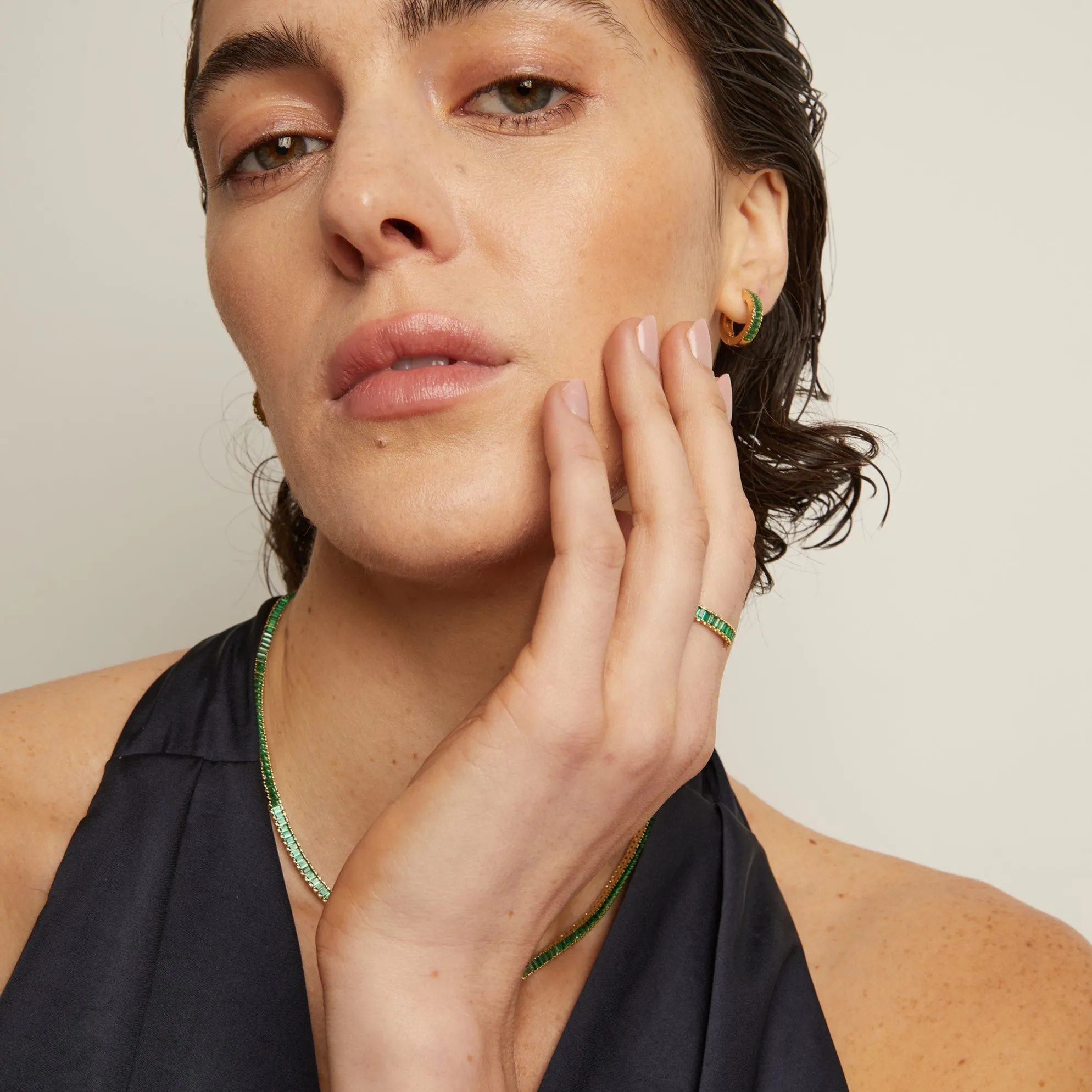 Lab Grown Green Emerald Baguette Set sold by Aurate product image thumbnail 4