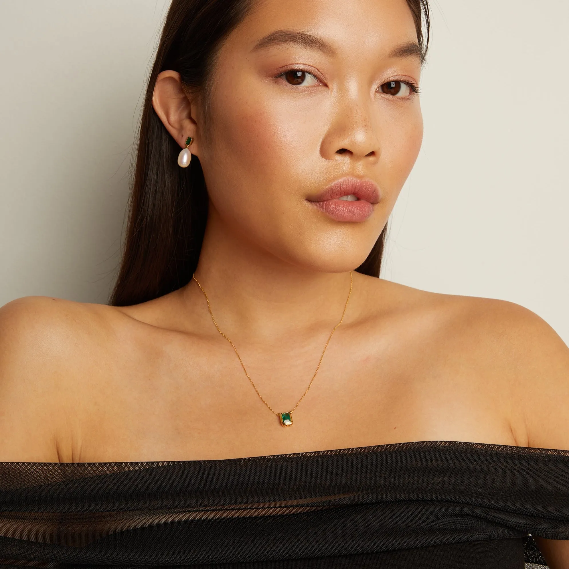 Lab Grown Emerald Heirloom Set sold by Aurate product image thumbnail 3