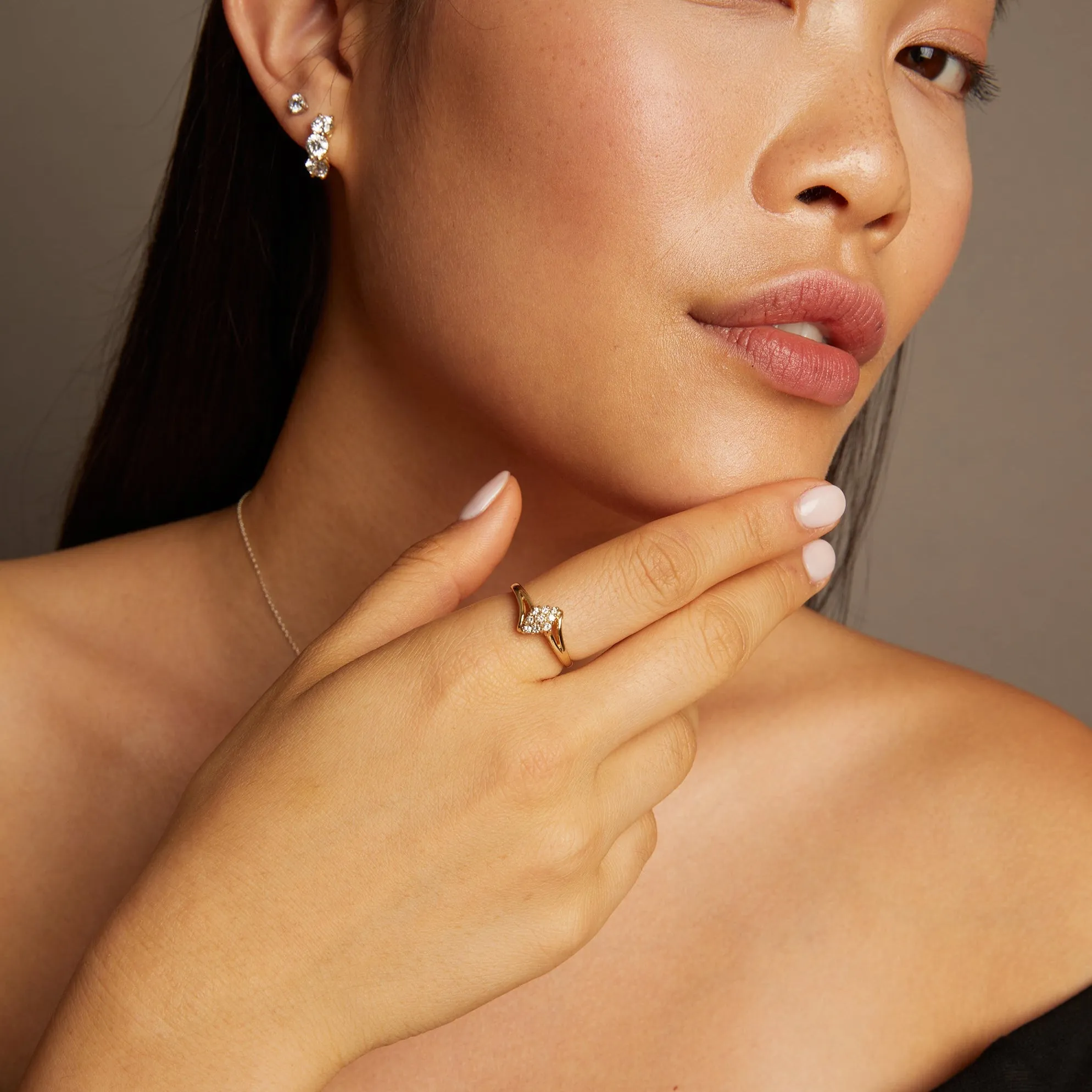 Vintage Diamond North Star Ring sold by Aurate product image thumbnail 3