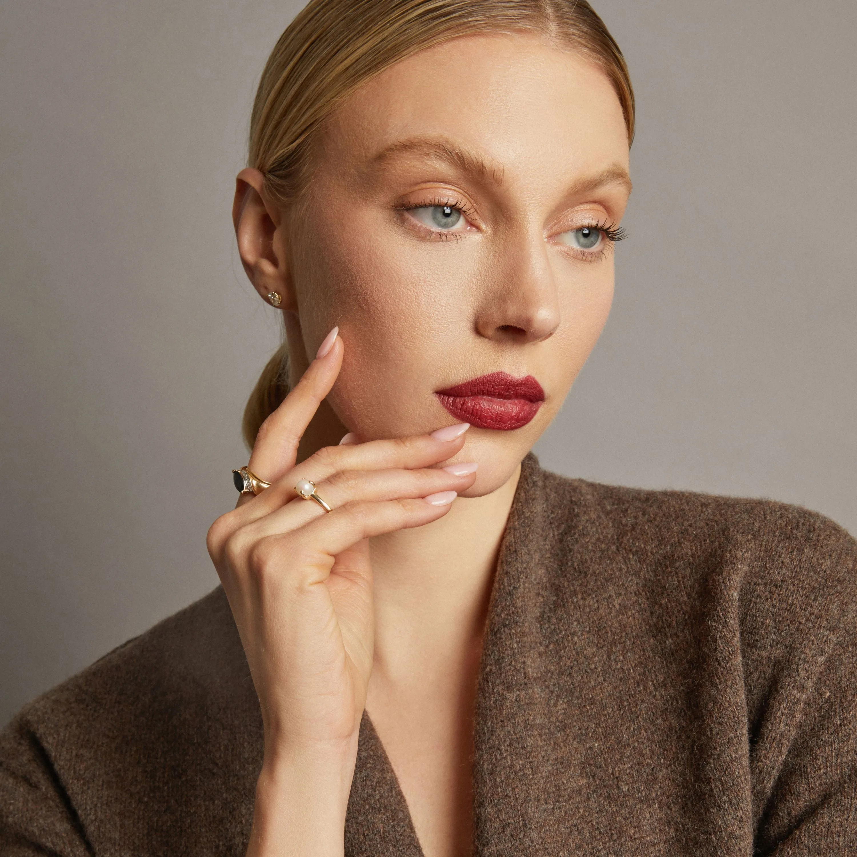 Vintage Claw Pearl Ring sold by Aurate product image thumbnail 4