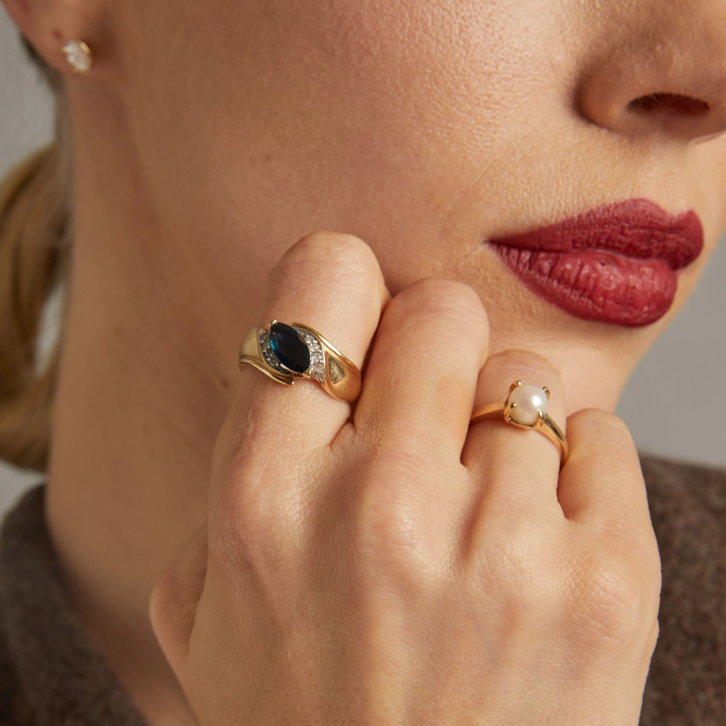 Vintage Marquise Blue Sapphire and Diamond Swirl Ring sold by Aurate product image thumbnail 3
