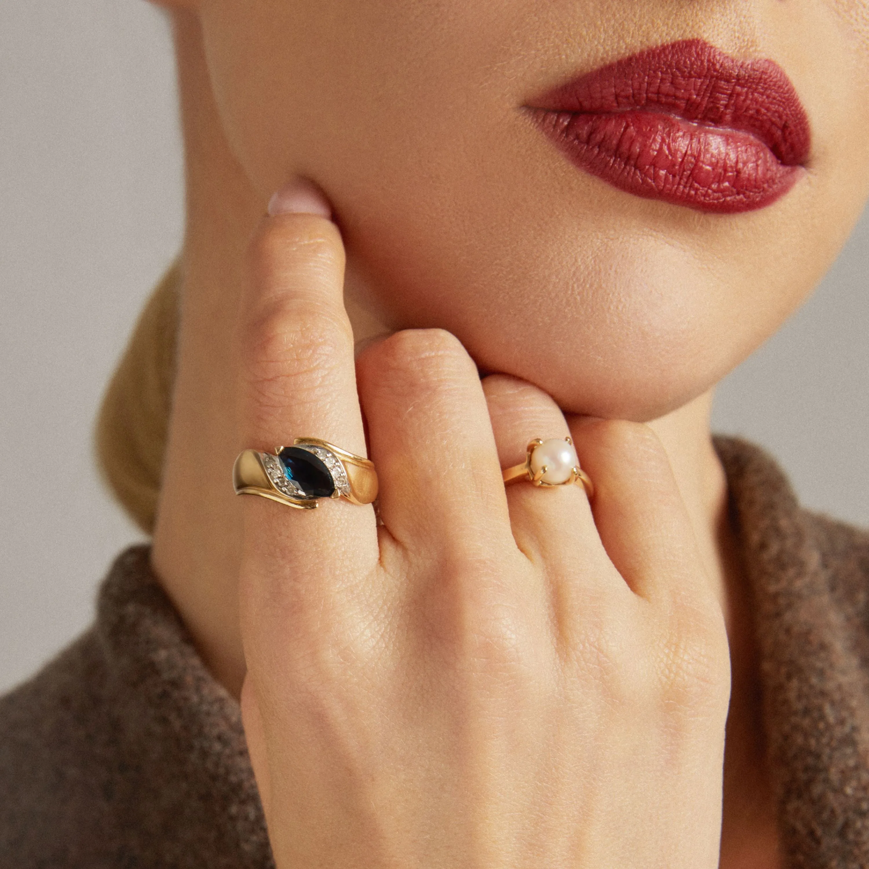 Vintage Marquise Blue Sapphire and Diamond Swirl Ring sold by Aurate product image thumbnail 2