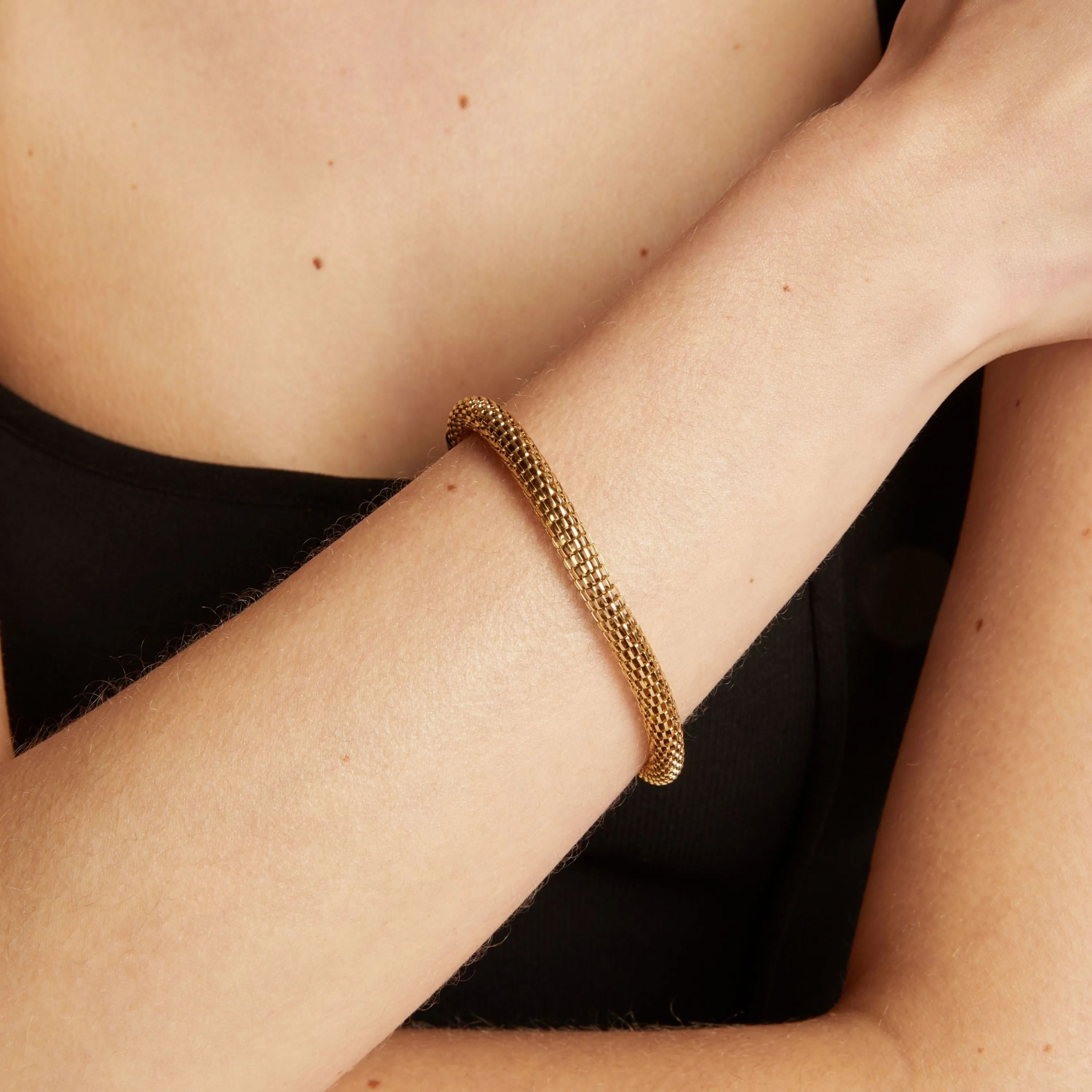 Halo Bracelet sold by Aurate product image thumbnail 5