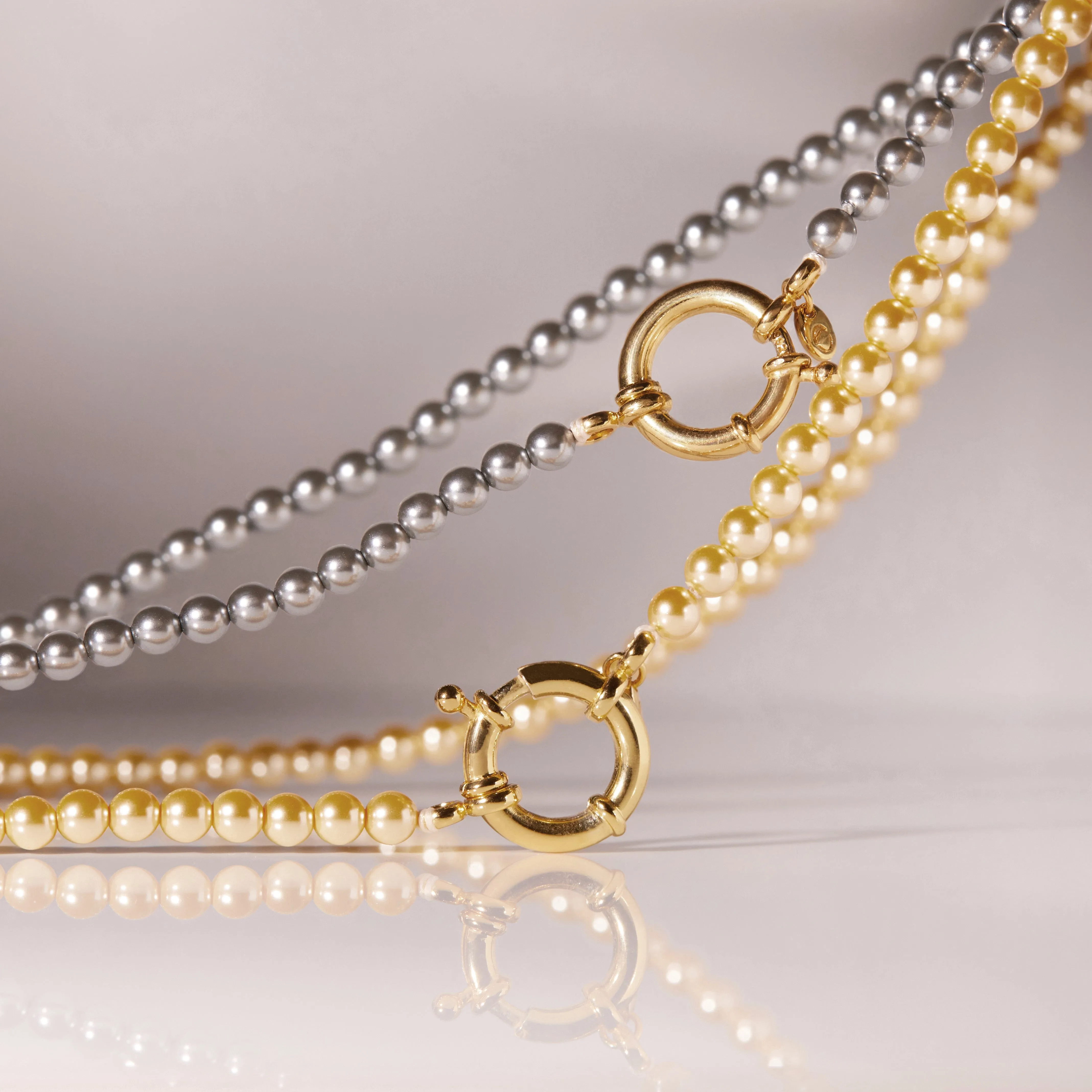 Antique Black Pearl Aura Necklace sold by Aurate product image thumbnail 3