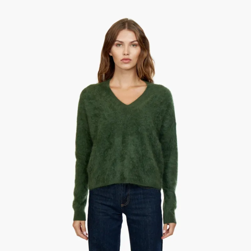 Fluffy V in Jungle sold by Autumn Cashmere