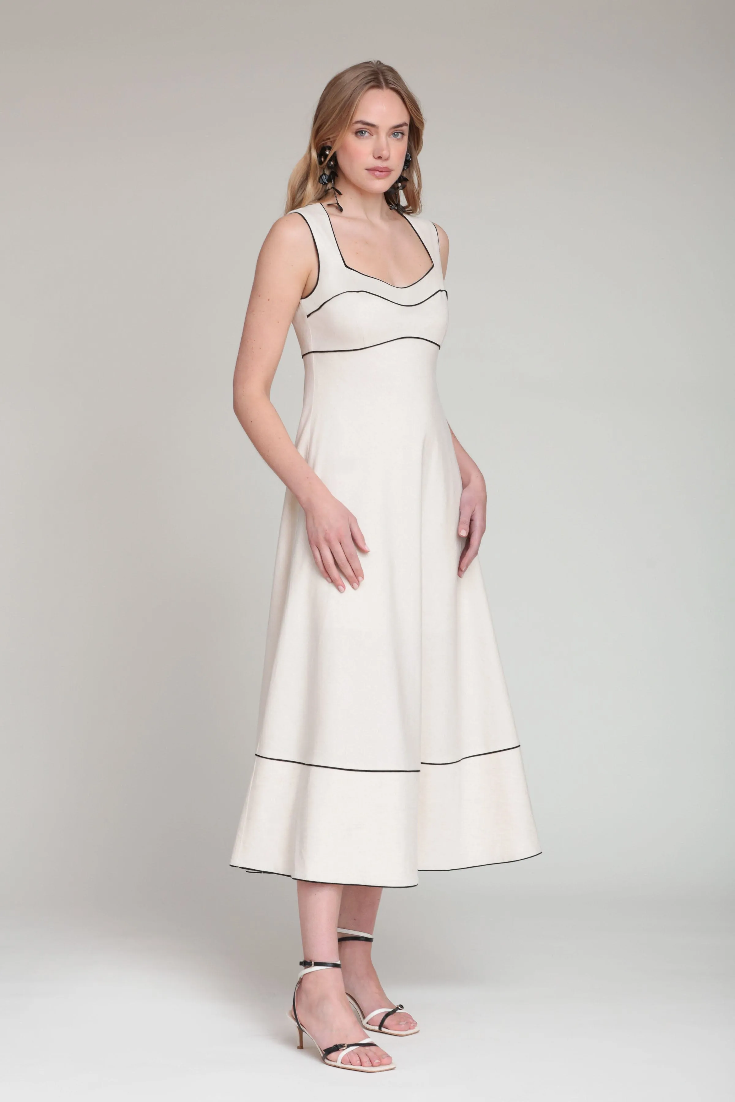 Linen Blend Contrast Piping Midi Dress sold by Avec Les Filles product image thumbnail 4