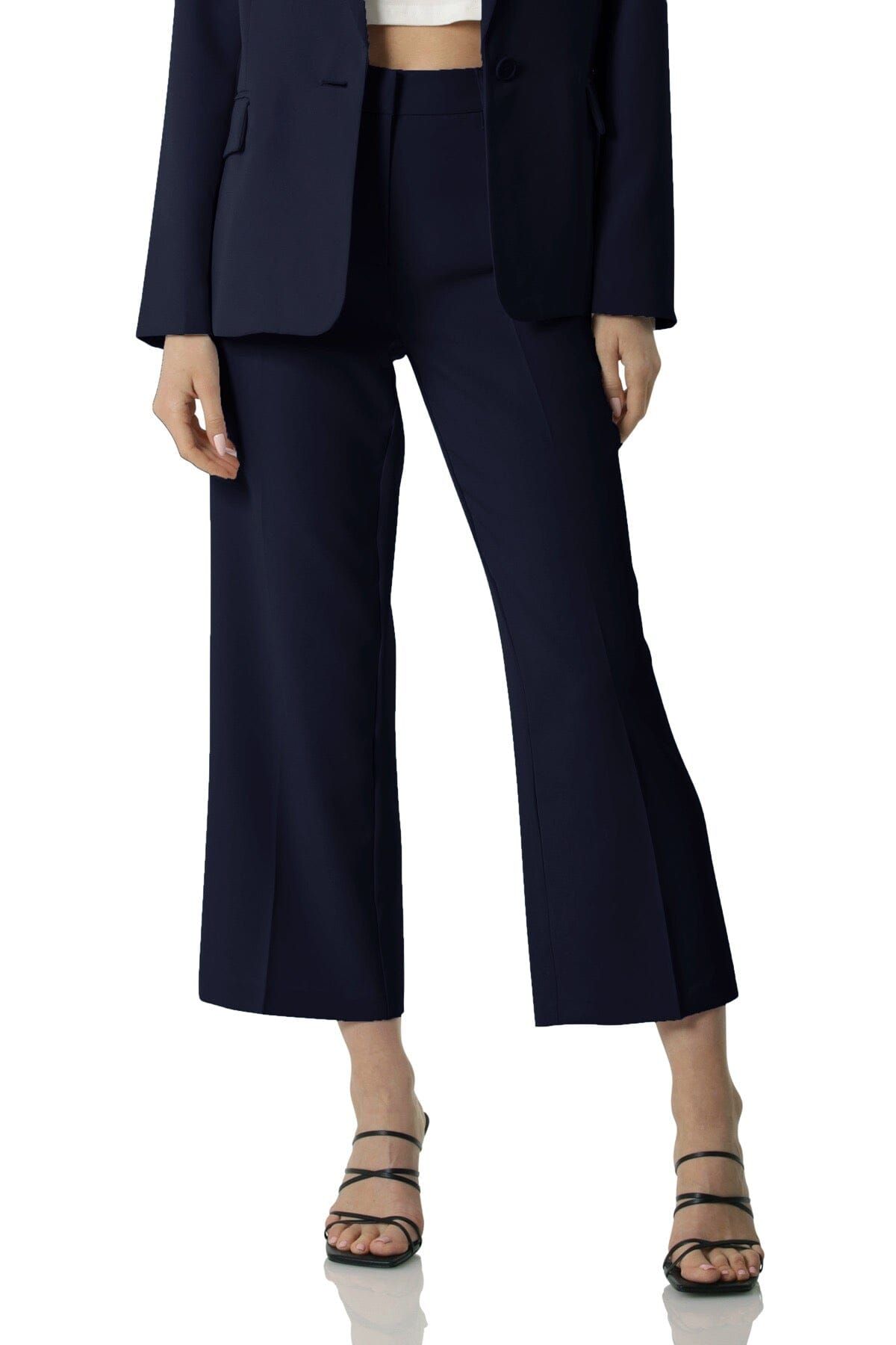 Bagatelle Collection Stretch Straight Leg Cropped Trouser sold by Avec Les Filles