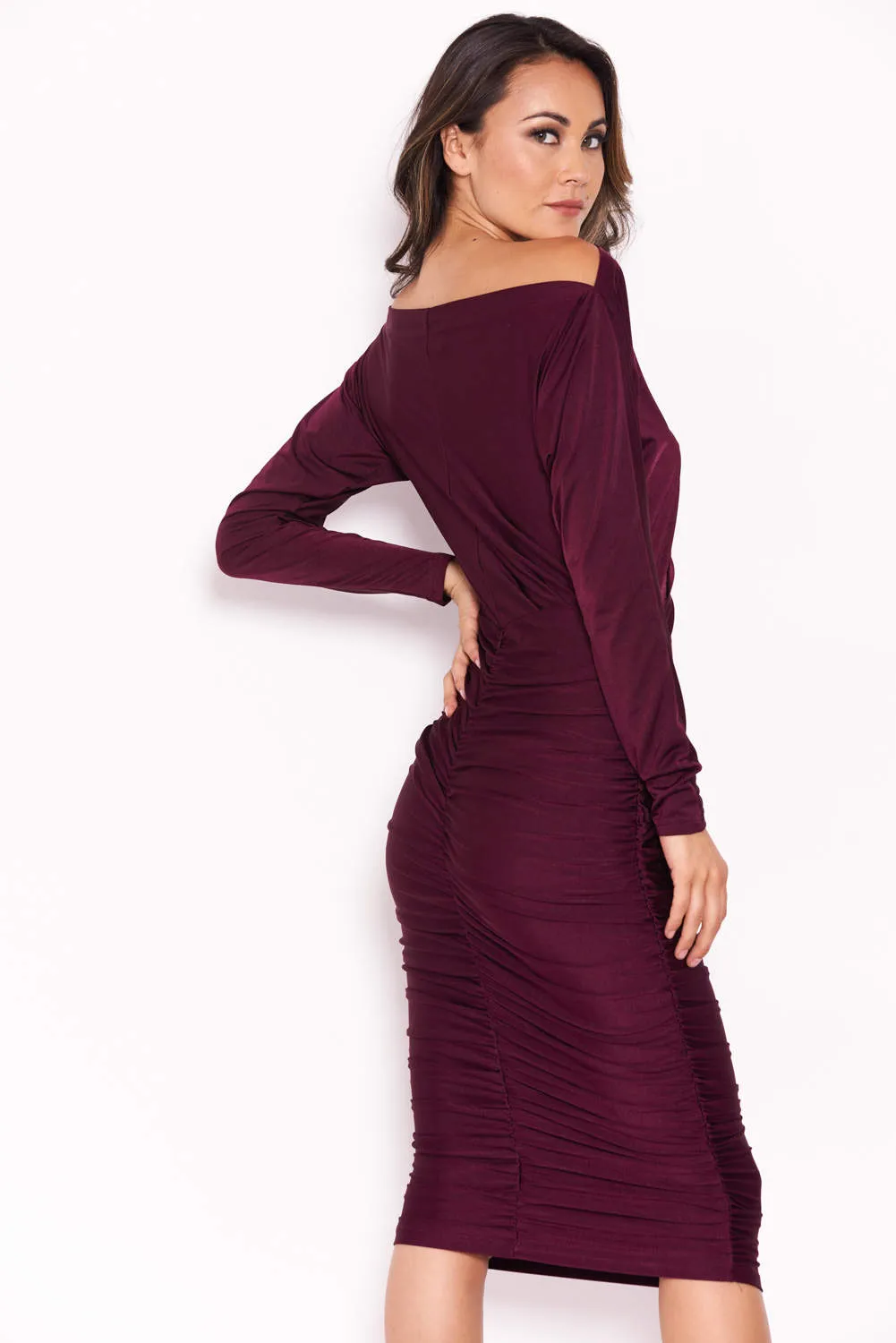 Plum Boat Neck Dress With Ruched Detail sold by AX Paris product image thumbnail 3