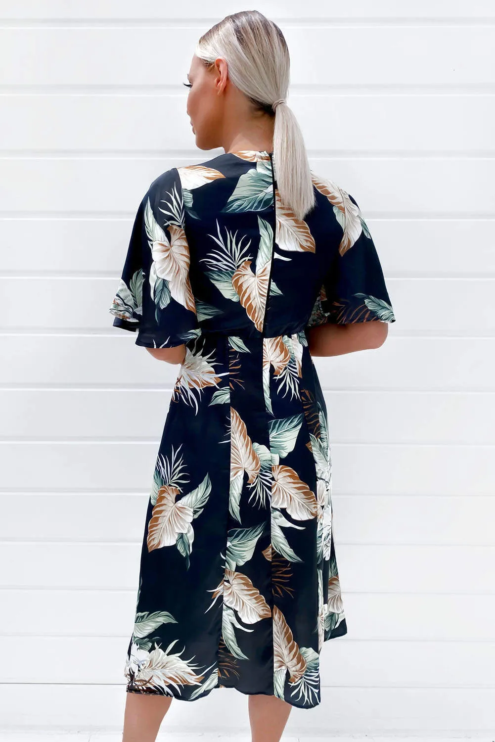 Black Printed Midi Dress sold by AX Paris product image thumbnail 4