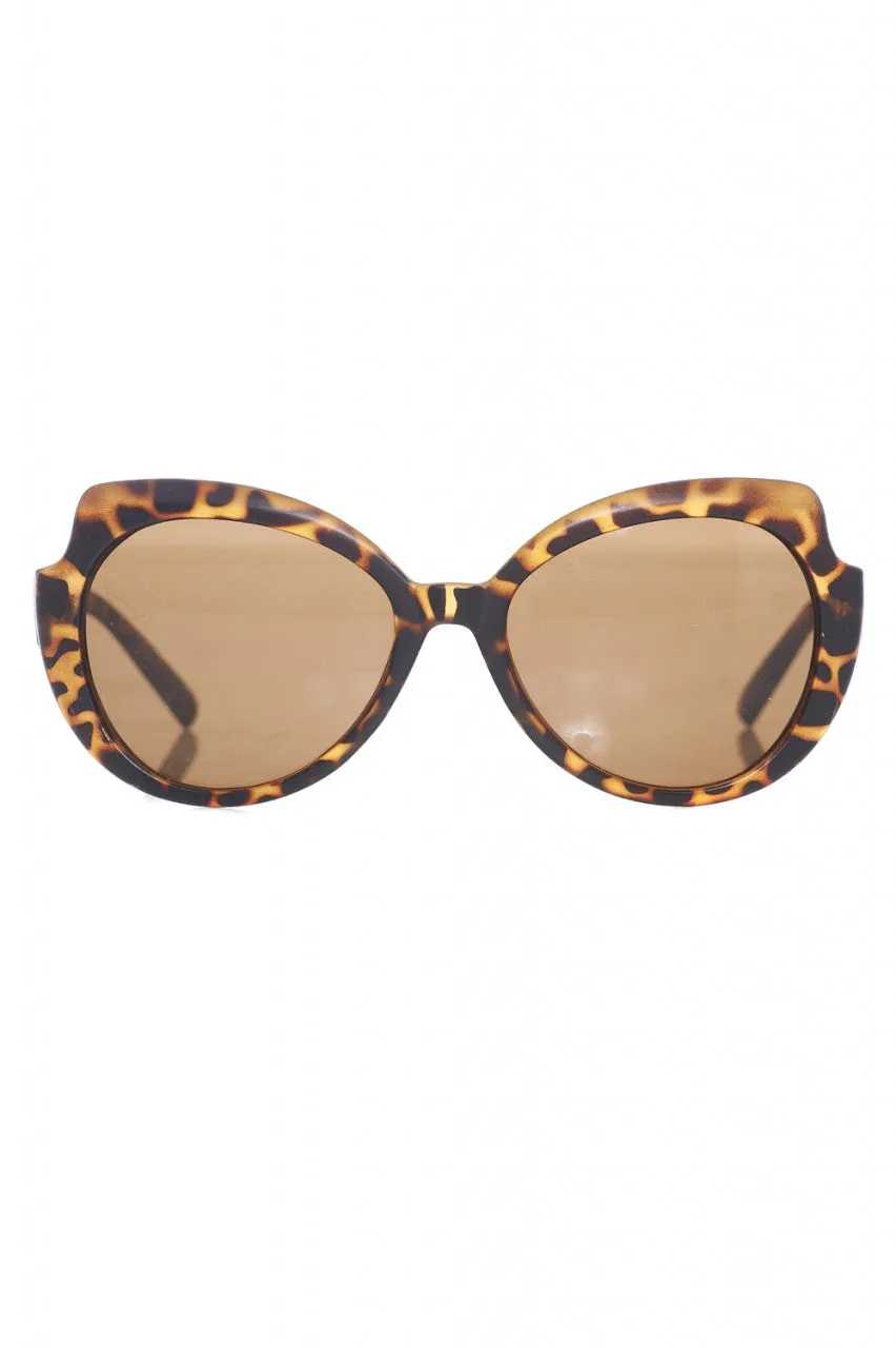Brown Butterfly Sunglasses sold by AX Paris product image thumbnail 4