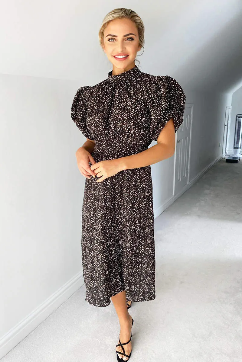 Black Ditsy Floral Puff Sleeve Midi Dress sold by AX Paris product image thumbnail 4