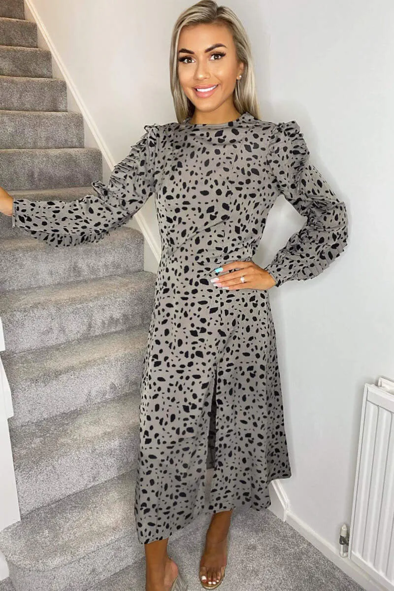 Grey Printed Long Pleated Sleeve Midi Dress sold by AX Paris product image thumbnail 3