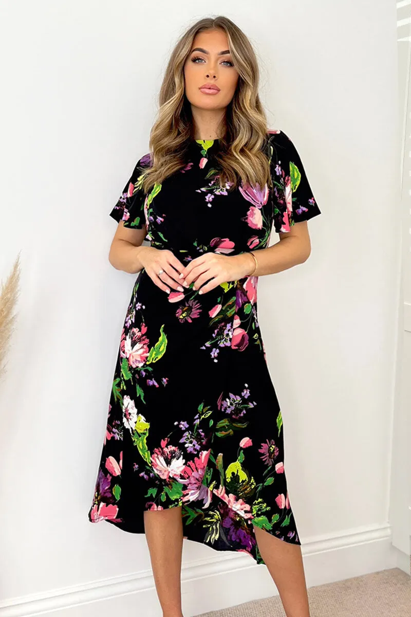 Black Floral Printed Short Sleeve Gathered Side Midi Dress sold by AX Paris product image thumbnail 2