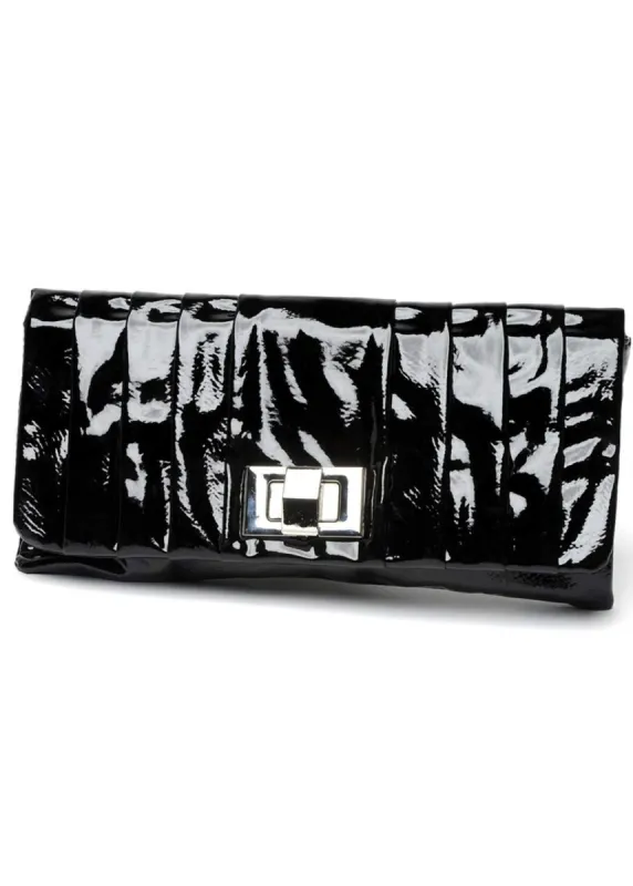 Twist Lock Patent Cluth sold by AX Paris