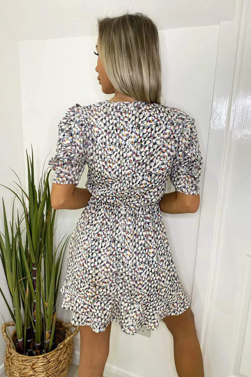 Grey Multi Abstract Pleat Sleeve Dress sold by AX Paris product image thumbnail 4