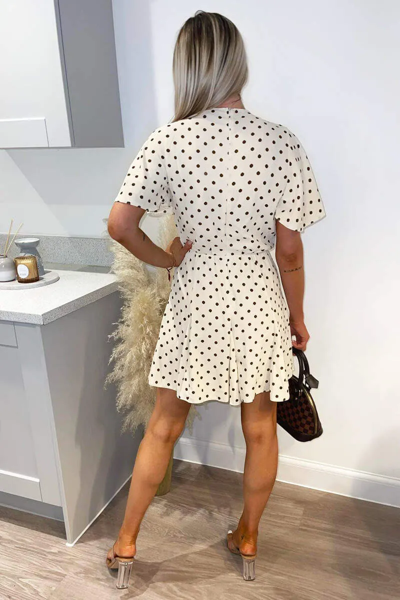 Cream Spotty Butterfly Sleeve Pleated Mini Dress sold by AX Paris product image thumbnail 4