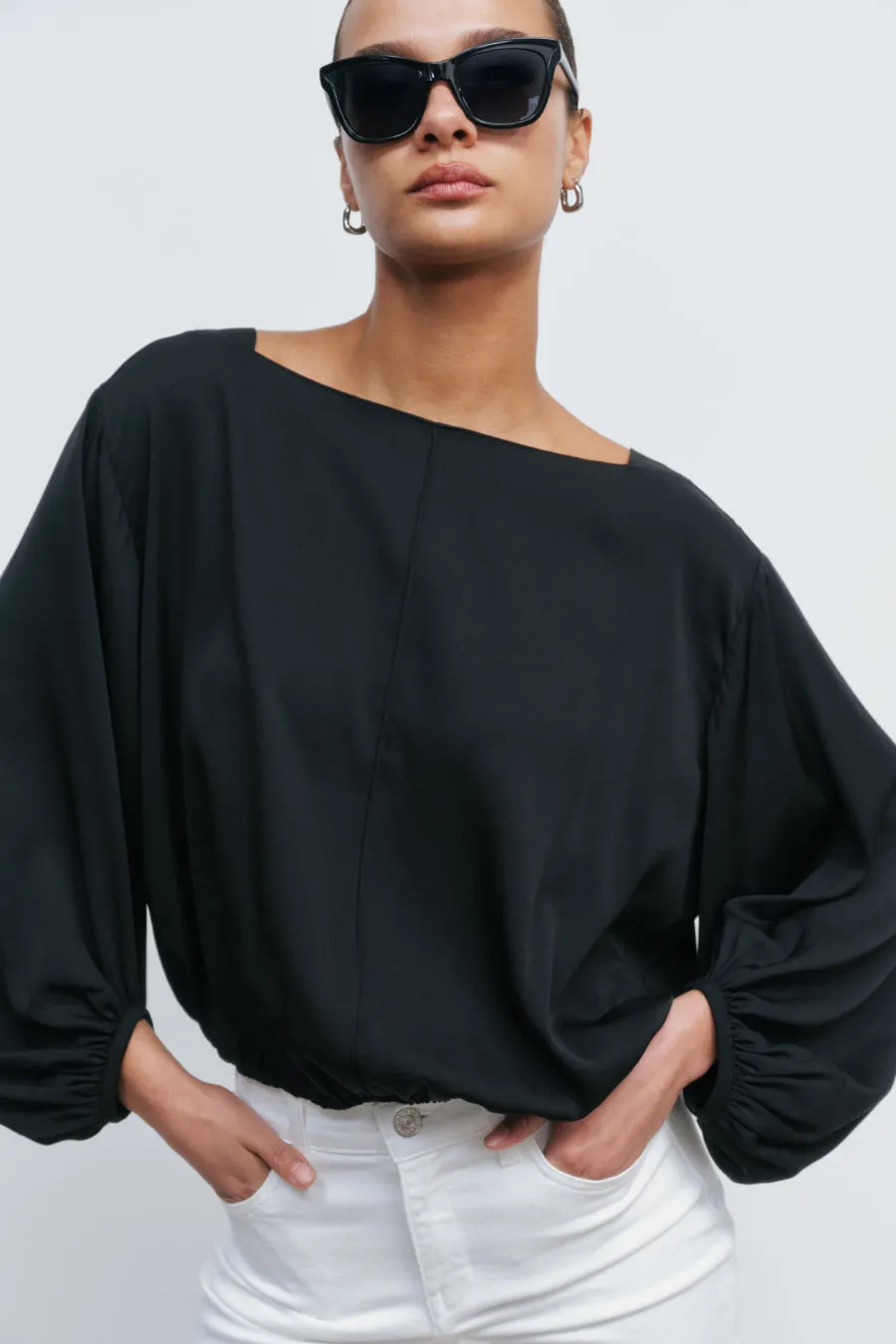 The Corto (Final Sale) sold by AYR