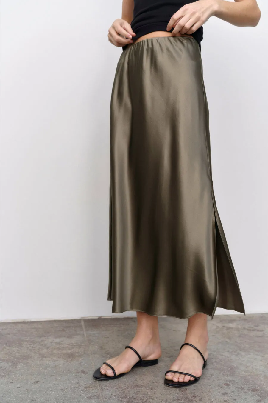 The Eleganza (Final Sale) sold by AYR product image thumbnail 3