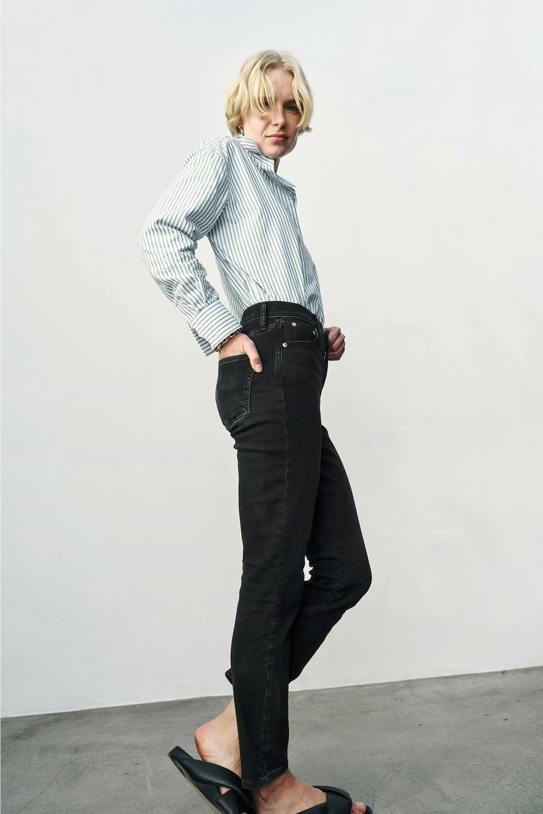 The Deep End (Final Sale) sold by AYR product image thumbnail 4