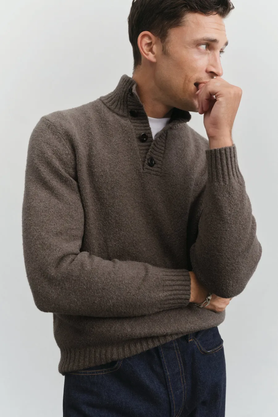 The Old Sport sold by AYR product image thumbnail 4