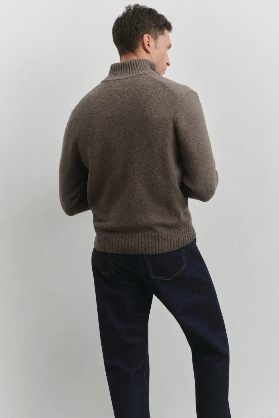 The Old Sport sold by AYR product image thumbnail 5