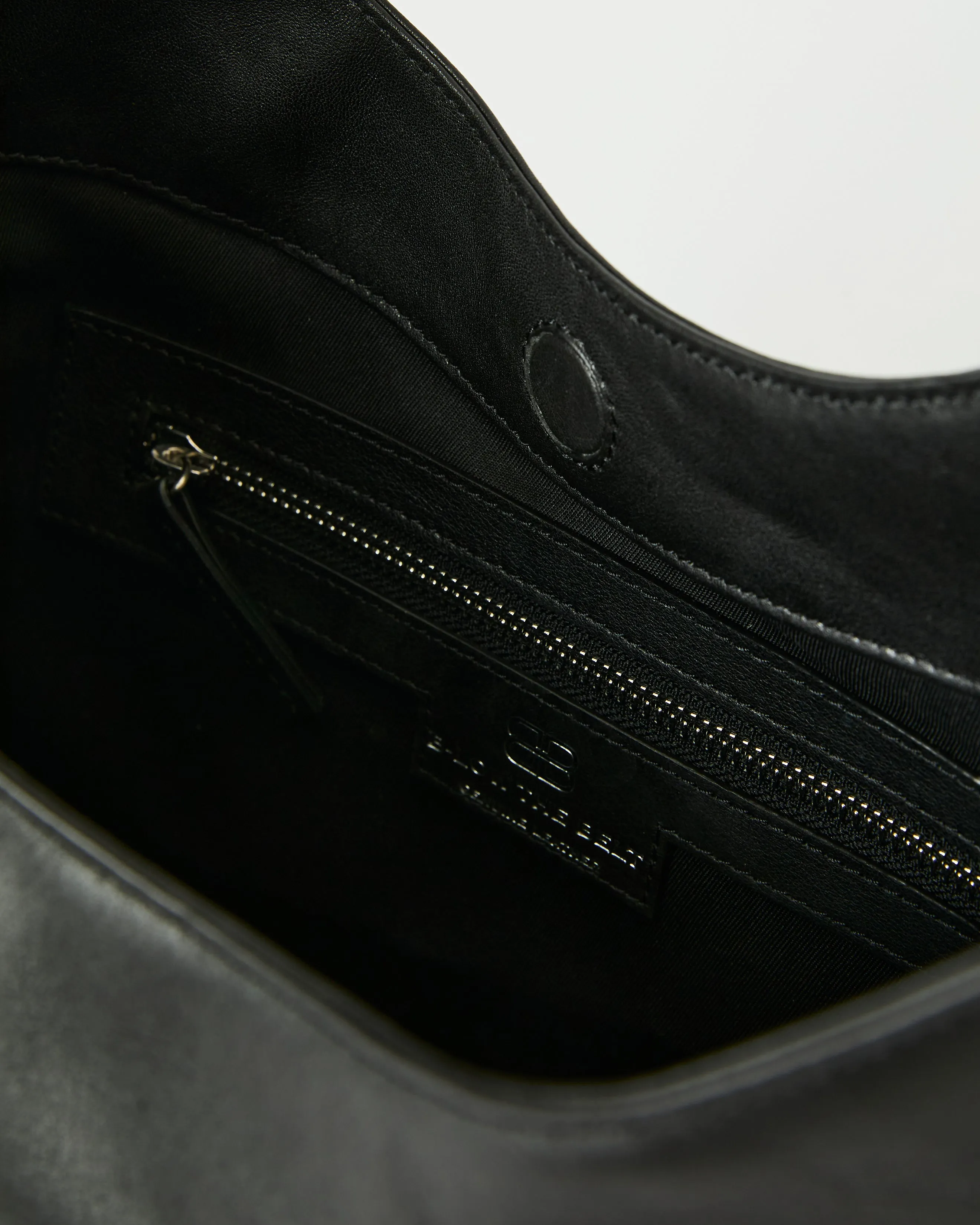 ERIS BINDLE MOTO LEATHER BAG sold by B-Low the Belt product image thumbnail 5