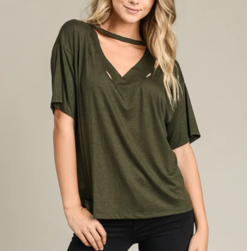 The BBasic Distressed Tee - Olive made by Le Lis